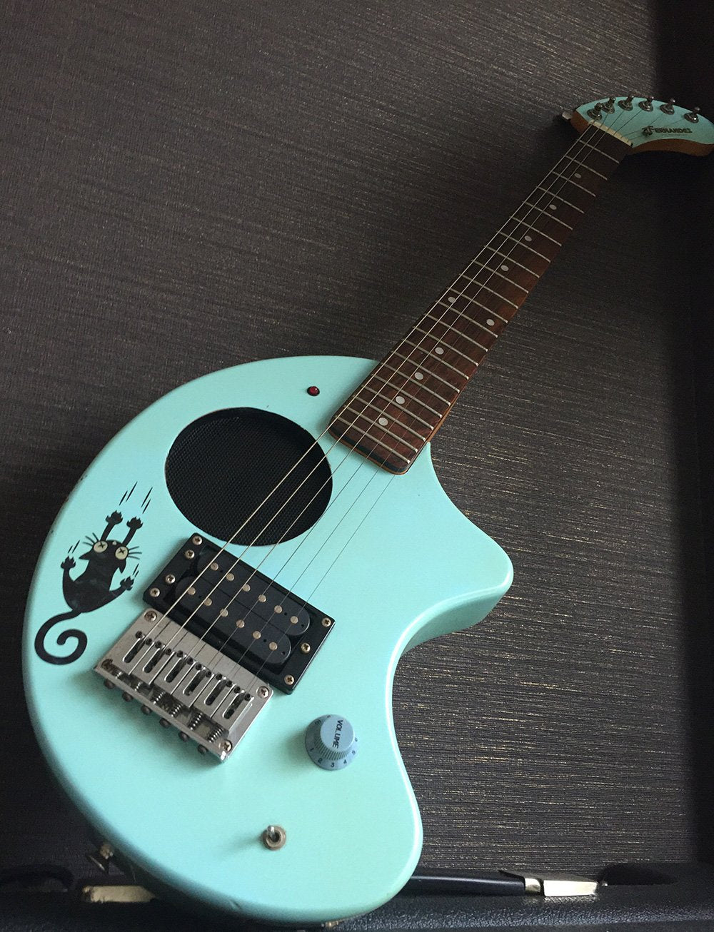 Inlaystickers Inlay Cat Guitar And Bass Musical Instruments Sticker/Decal (B-300Rc-Bp)