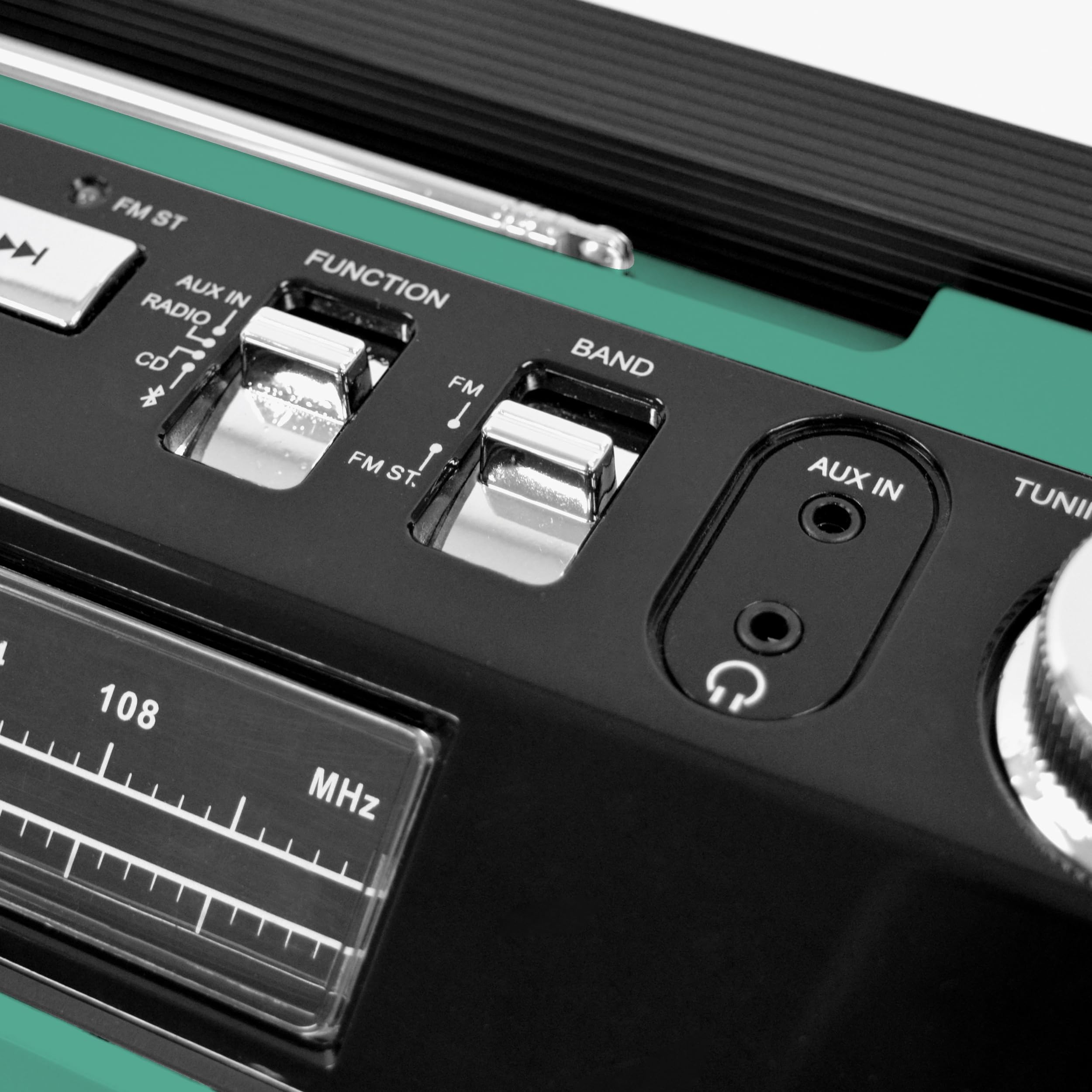 Studebaker Sb2145Te 80'S Retro Street Bluetooth Boombox With Fm Radio, Cd Player, Led Eq, 10 Watts Rms Power And Ac/Dc In Teal