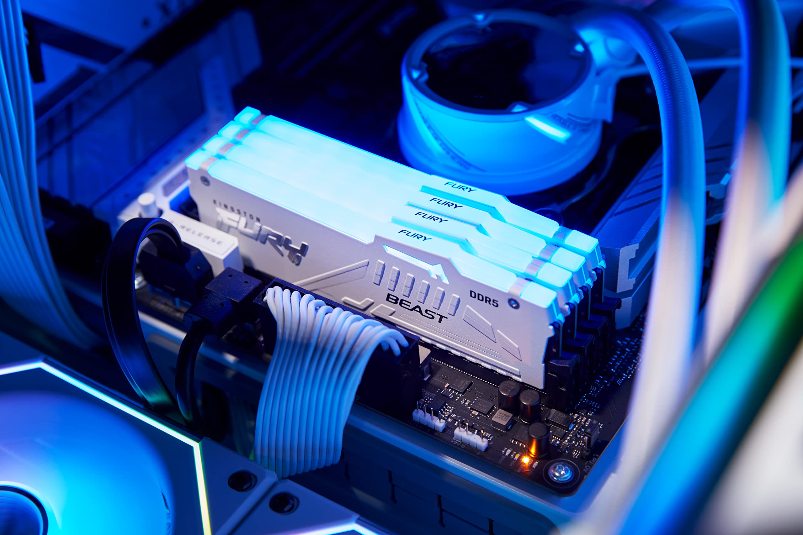 Kingston Fury Beast White Rgb Expo 32Gb 6400Mt/S Ddr5 Cl32 Dimm Desktop Gaming Memory Kit Of 2   Kf564C32Bweak2 32