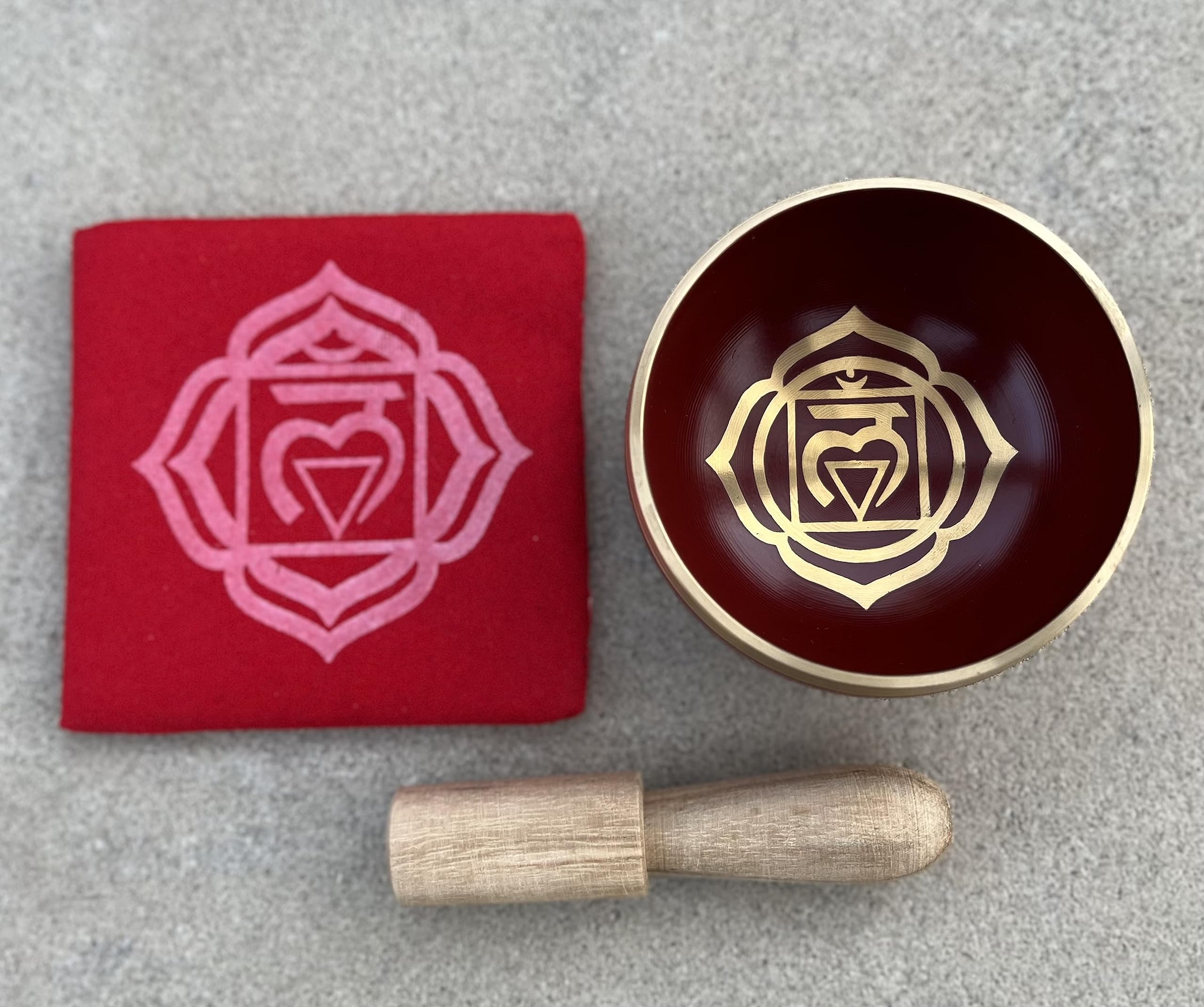 Dharmaobjects Tibetan Root Chakra Premium Palm Size Singing Bowl Gift Box Set