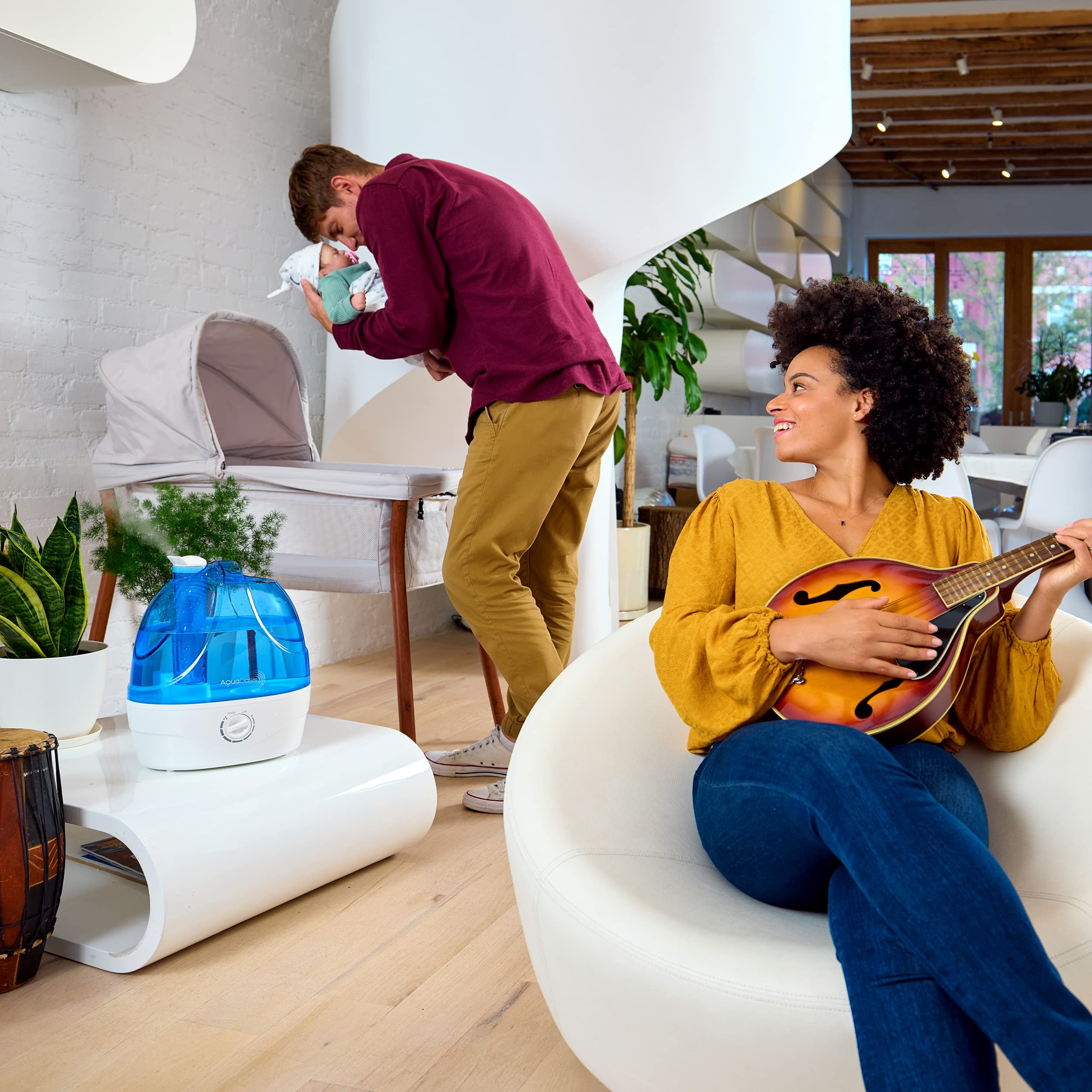 Aquaoasis Cool Mist Humidifier (6L Water Tank) Quiet Ultrasonic Humidifiers For Bedroom & Large Room   Adjustable  360 Rotation