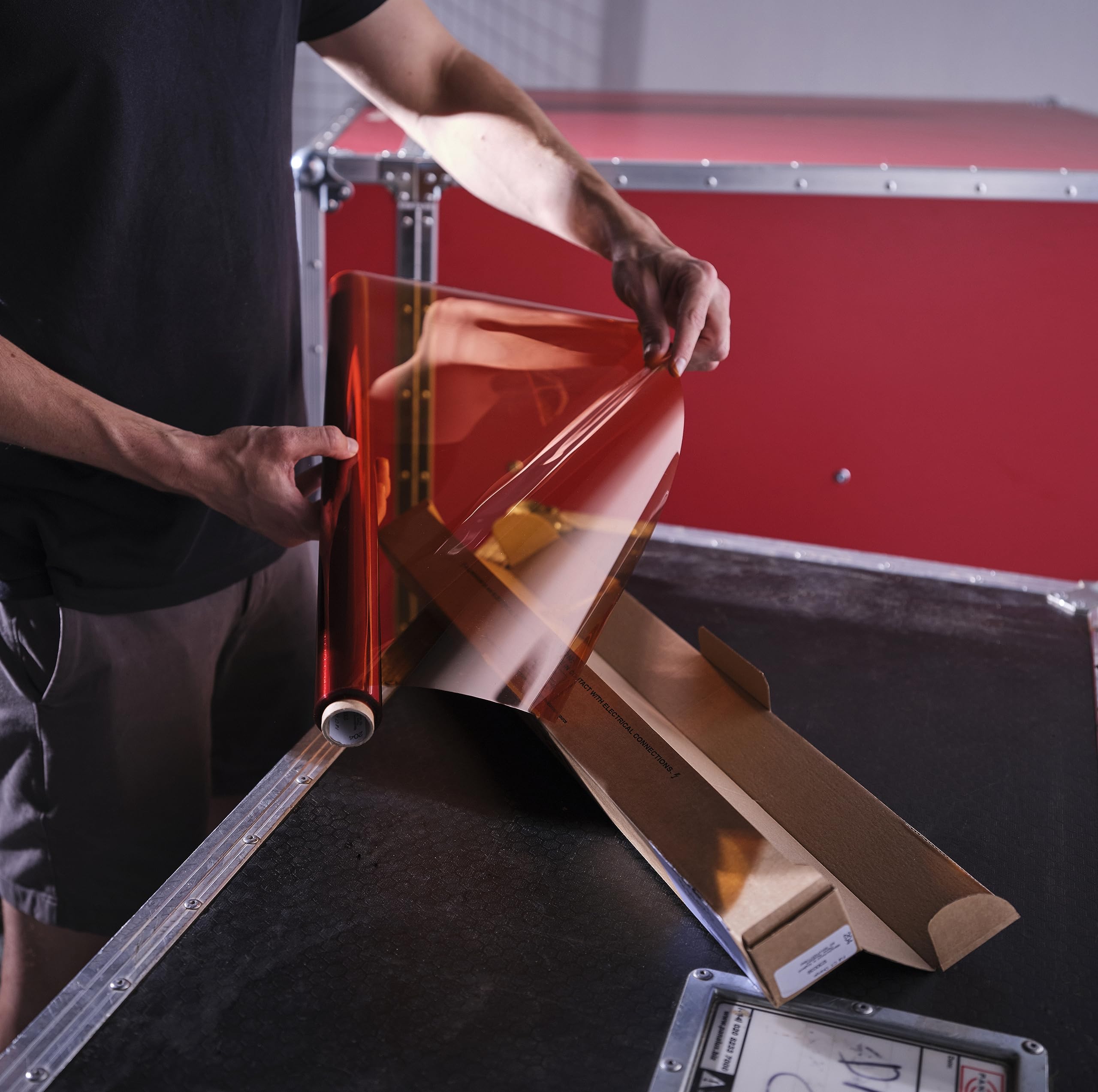 Lee Filters 216 White Compact Roll - 2Ft Wide Polyester Lighting Gel For Soft Lighting Effects Strong Diffusion Filter - Made In