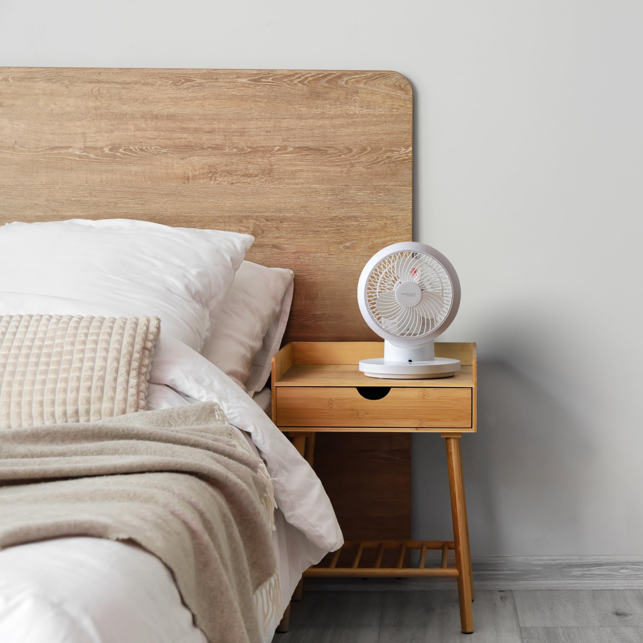 Iris Usa Woozoo Fan With Remote, 360 Oscillating Fan, Desk Fan, Table Air Circulator, Globe Fan, Fan For Bedroom, 3 Speeds, 52 F