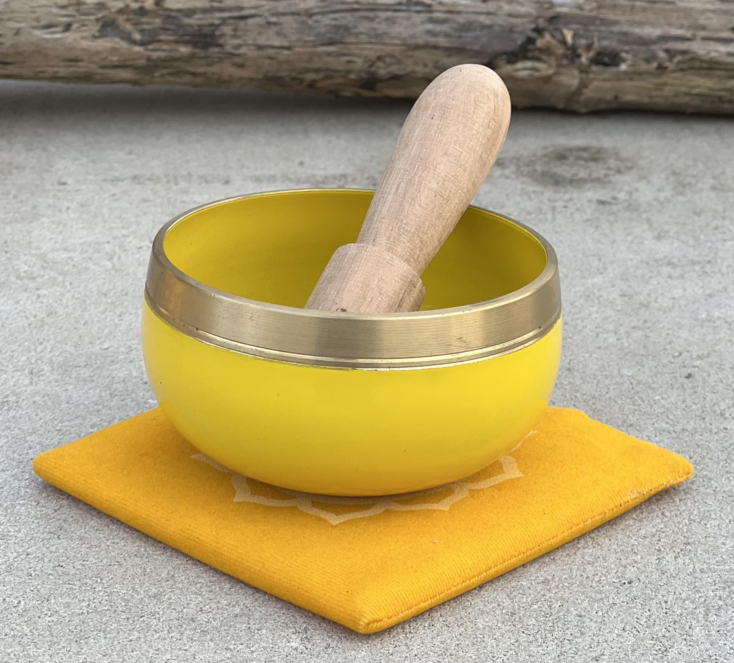 Dharmaobjects Tibetan Solar Plexus Chakra Premium Palm Size Singing Bowl Gift Box Set