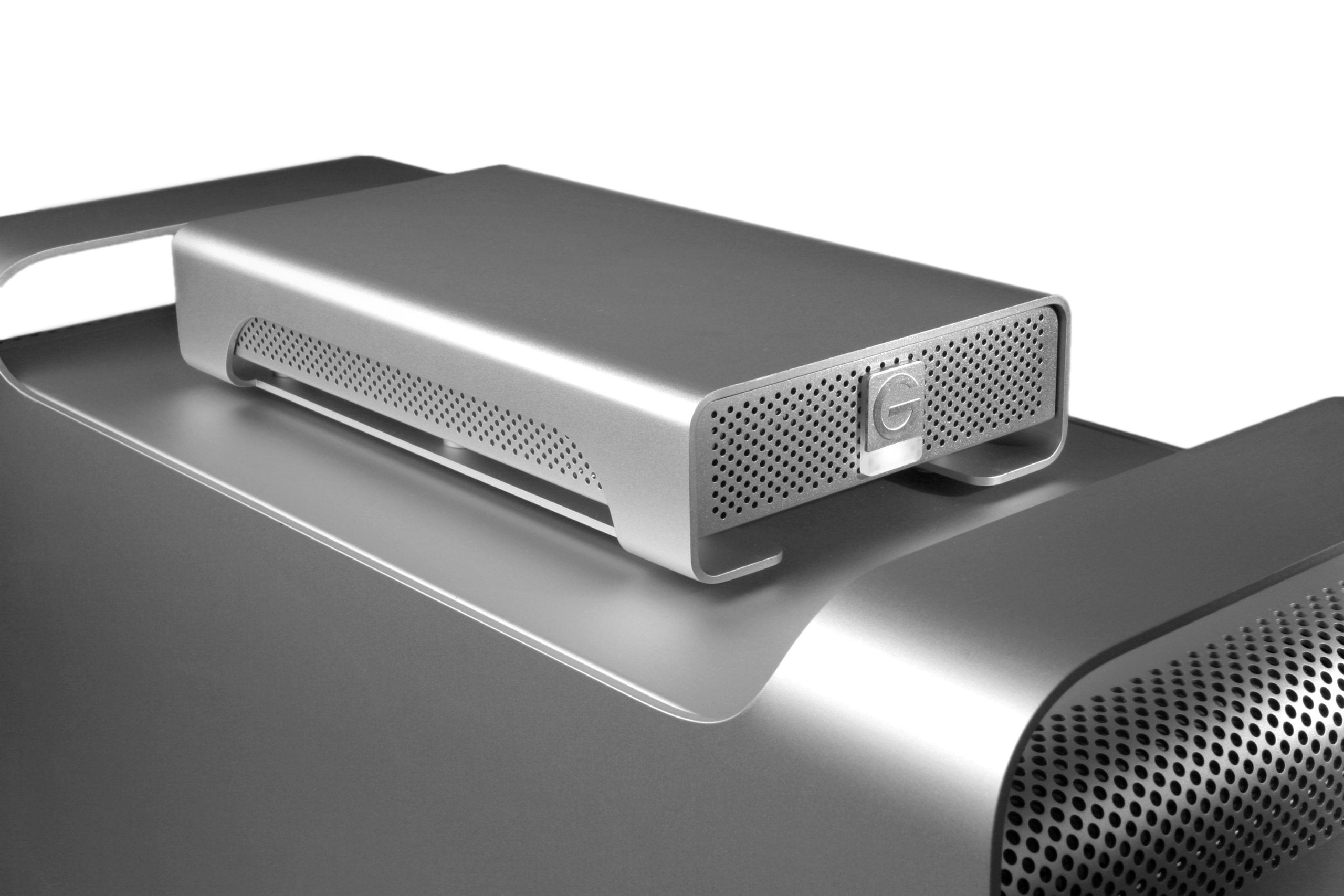 G Technology G Drive 2Tb External Hard Drive W/ Esata, Usb 2.0, Firewire 400, Firewire 800 Interfaces 0G00203