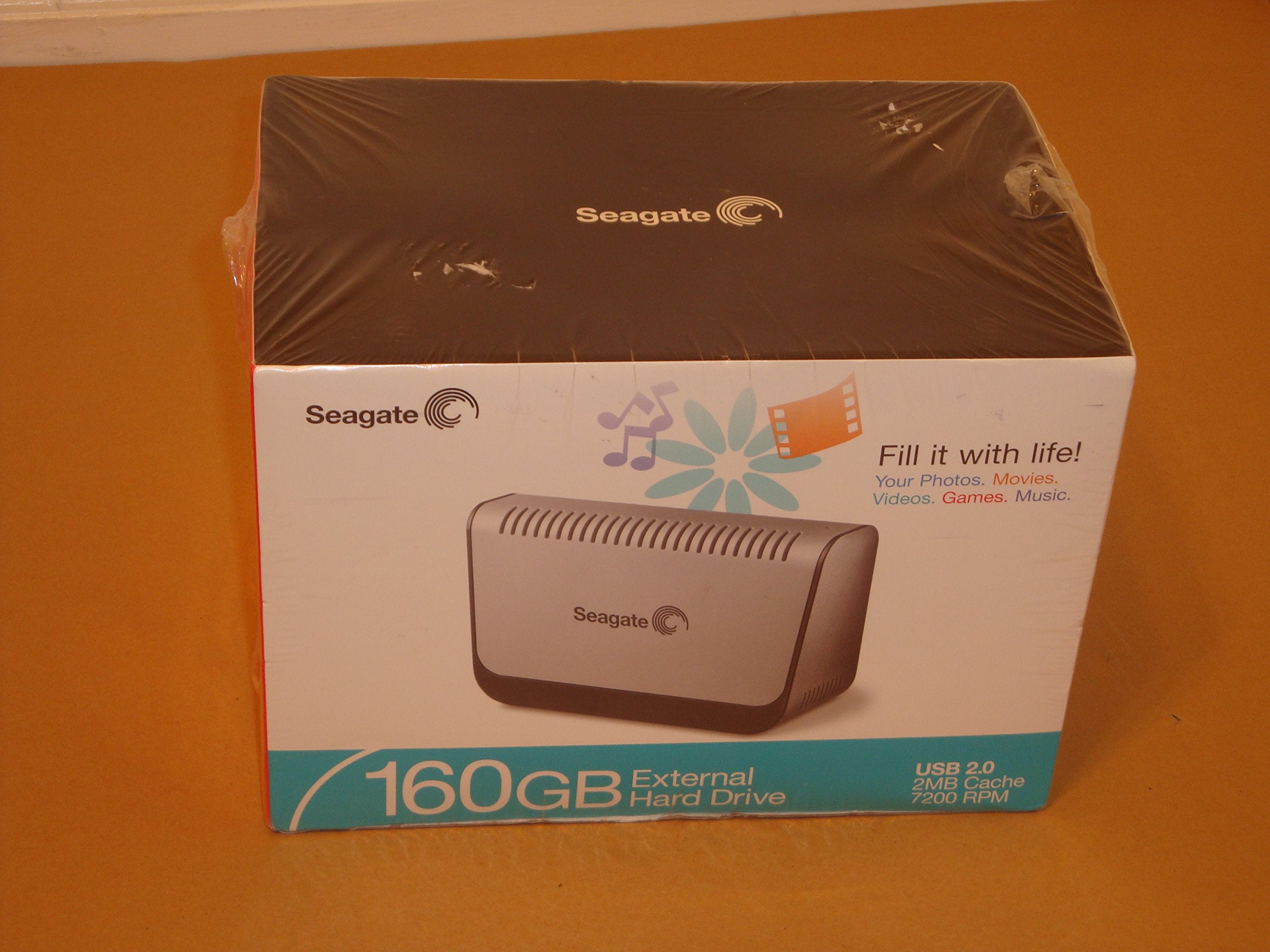 Seagate 160 GB 3.5 USB 2.0 External Hard Drive ( ST3160203U2-RK )