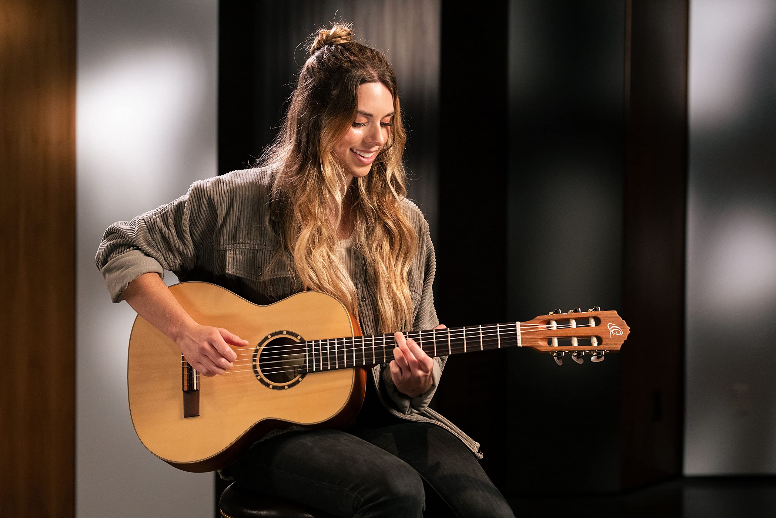 Family Series 3/4 Size Nylon Classical Guitar W/Bag