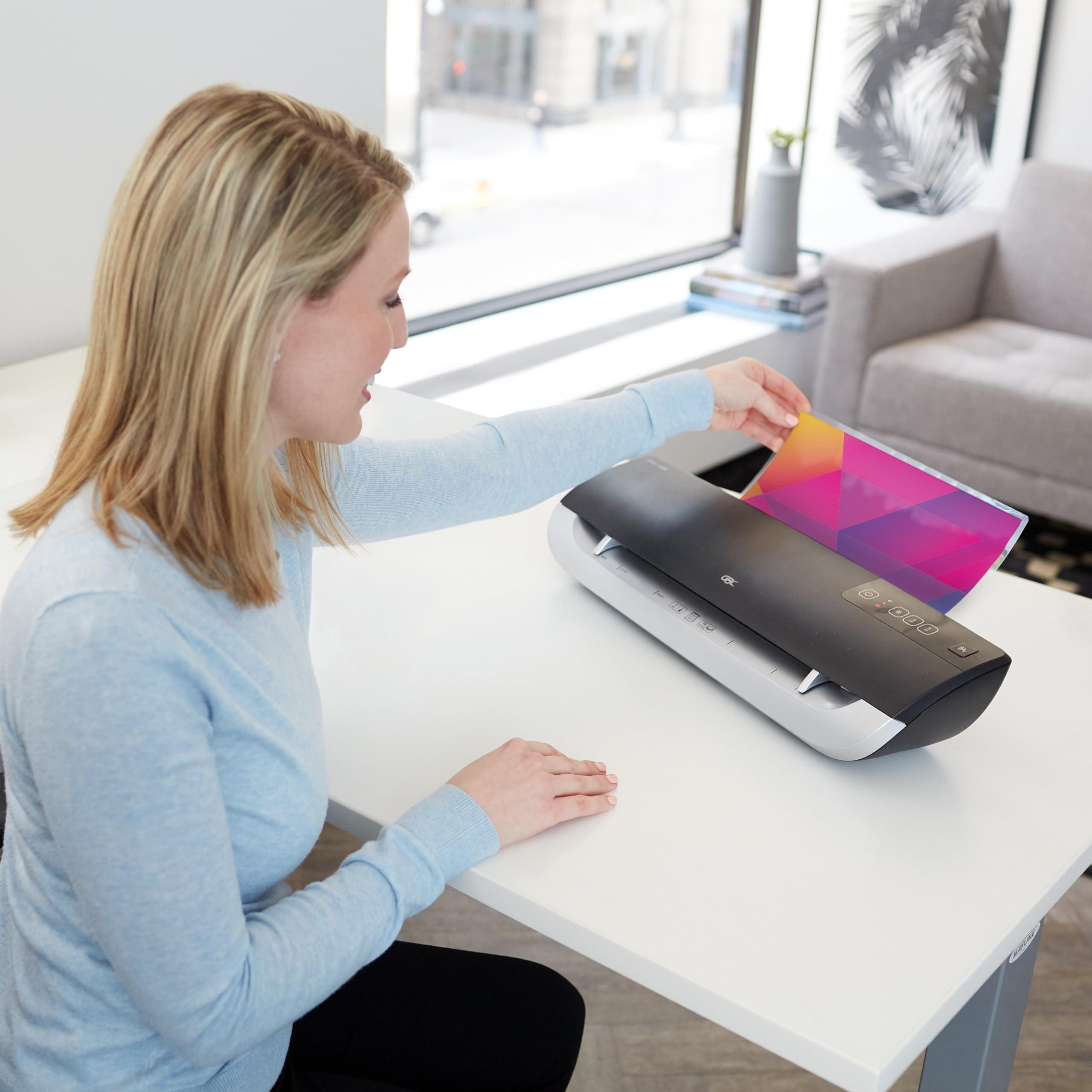 Gbc Thermal Laminator Machine, Fusion 3000L, 9 Inch, 1 Min Warm Up, 3 Or 5 Mil, With 30 Ezuse Laminating Pouches (1703079)