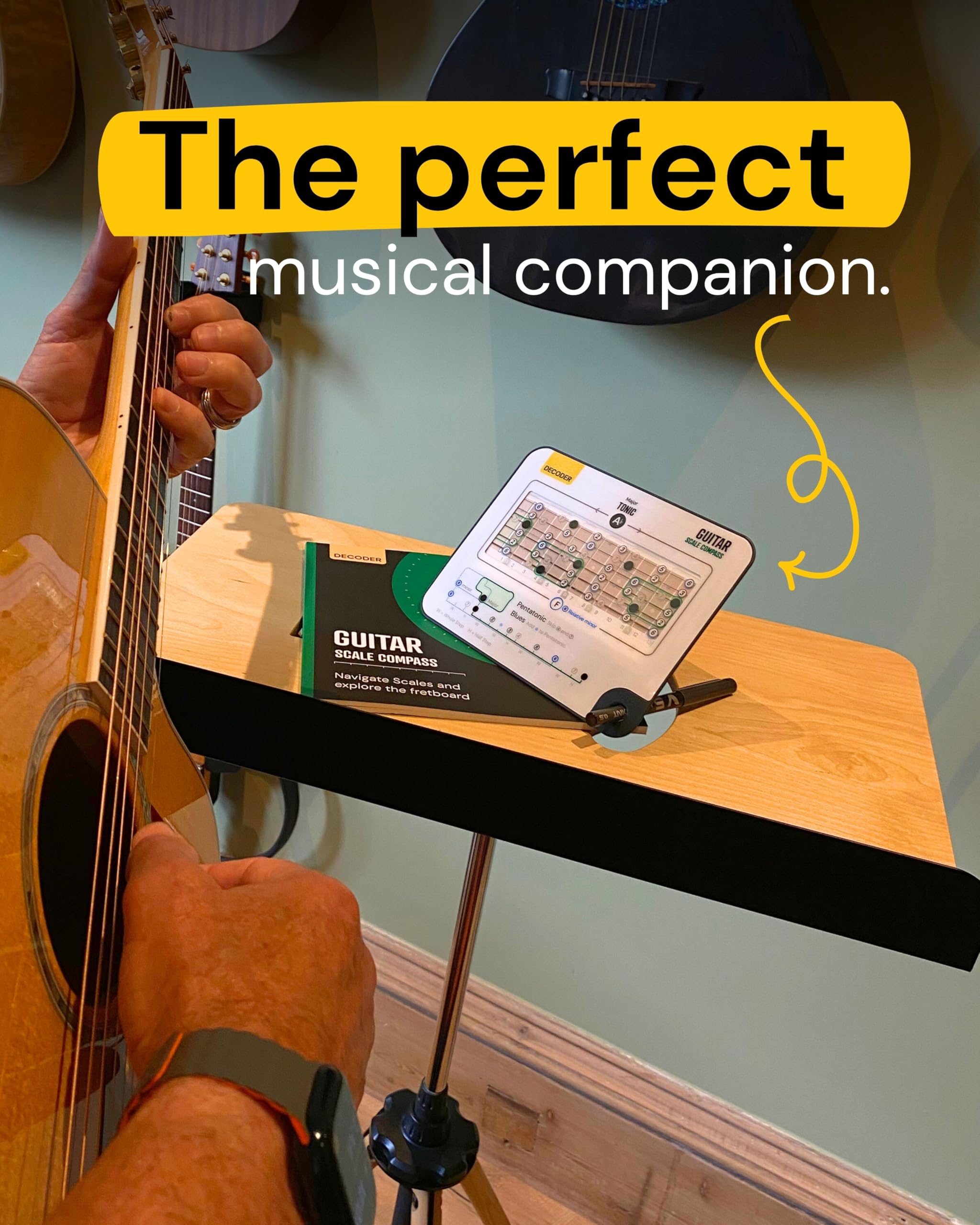 Sliding Guitar Scales Compass & 88-Page Decoder Book For Beginners | Learn Major, Minor, Pentatonic & Blues Scales | Portable Gu