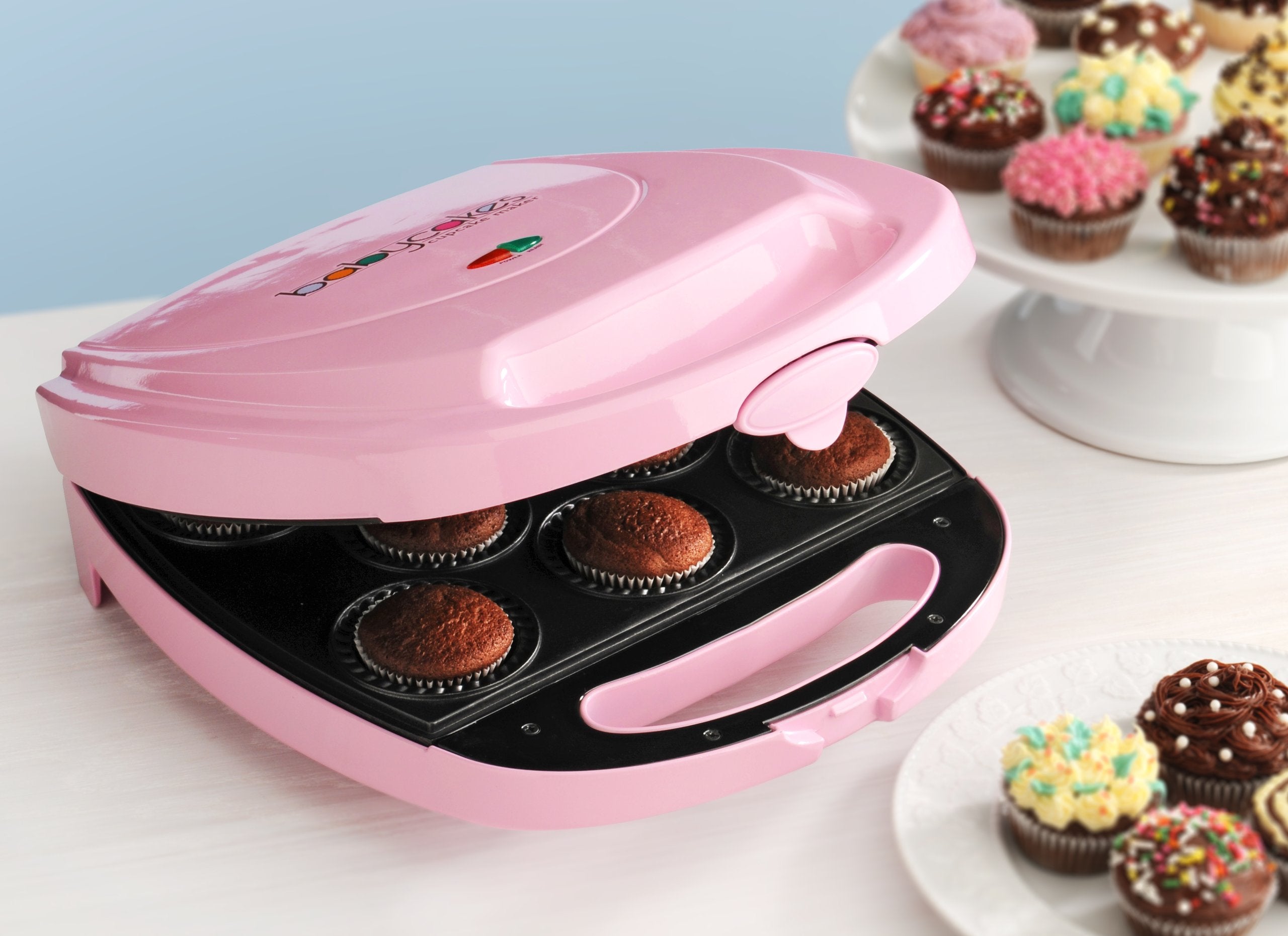 Babycakes Cc 2828Pk Cupcake Maker, Pink, 8 Cupcakes