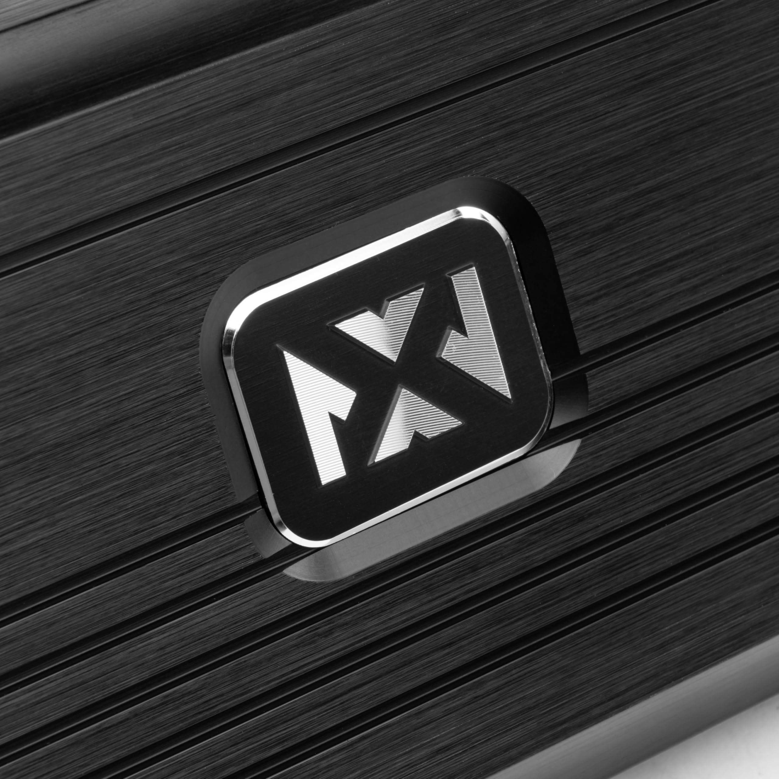 Nvx Nda15001 3000W Peak (1500W Rms) N Series Class D 1 Ohm Stable Monoblock Amplifier With Remote Bass Knob