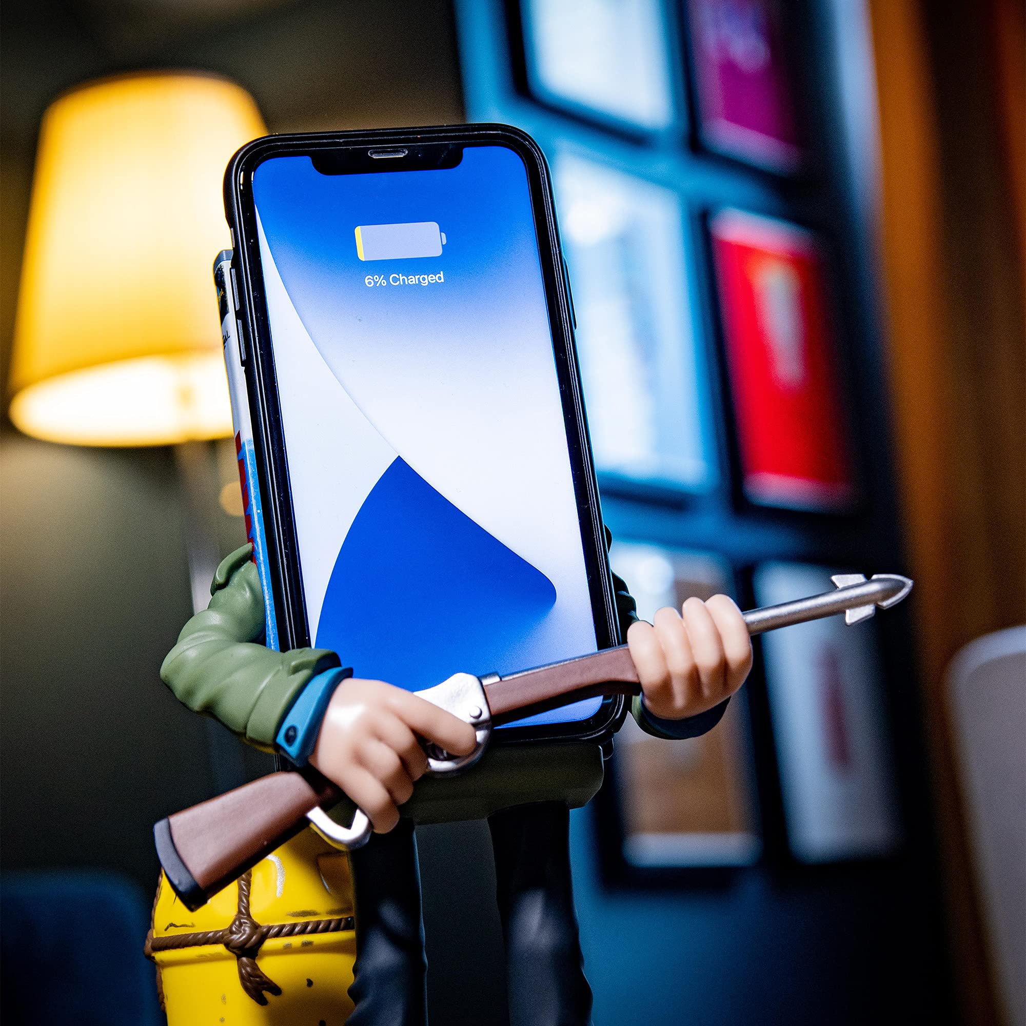 Power Idolz By Numskull Jaws Vhs Wireless Charger Phone Holder   Compatible With Qi Enabled Devices, Fast Qi   Official Jaws Mer