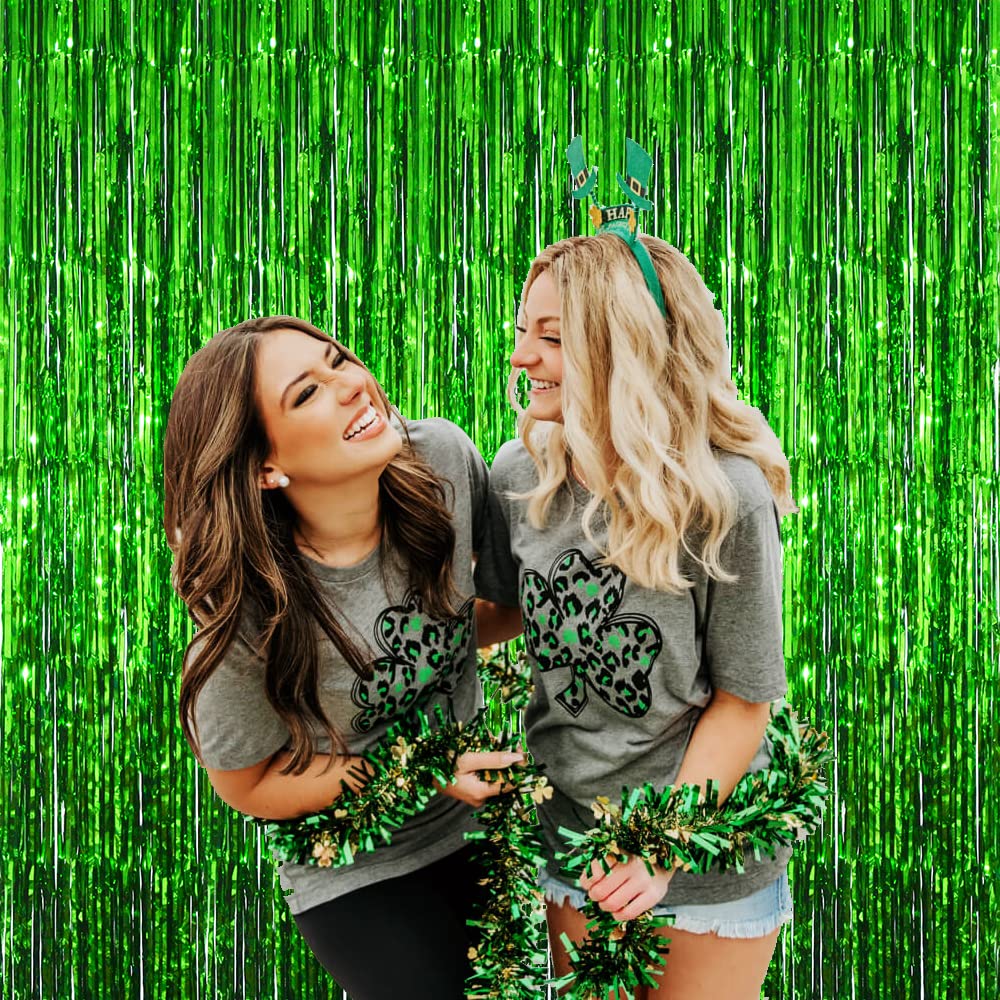 Goer 3.2 Ft X 9.8 Ft Metallic Tinsel Foil Fringe Curtains Party Photo Backdrop Party Streamers For St. Patricks Day,Birthday,Gr