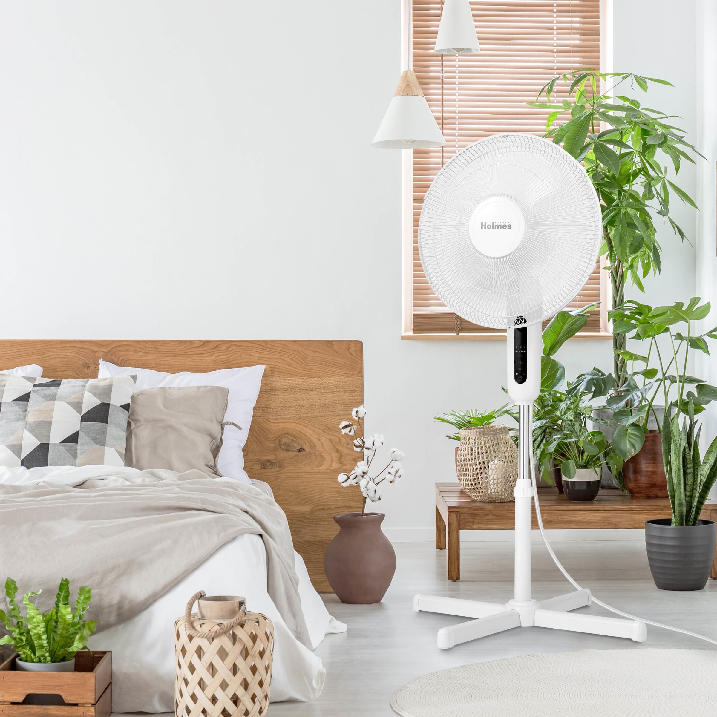 Holmes 16'' Digital Stand Fan, 80 Oscillation, 3 Speeds, 3 Modes, 7.5 Hour Timer, Adjustable Height, 30 Head Tilt, Ideal For Hom