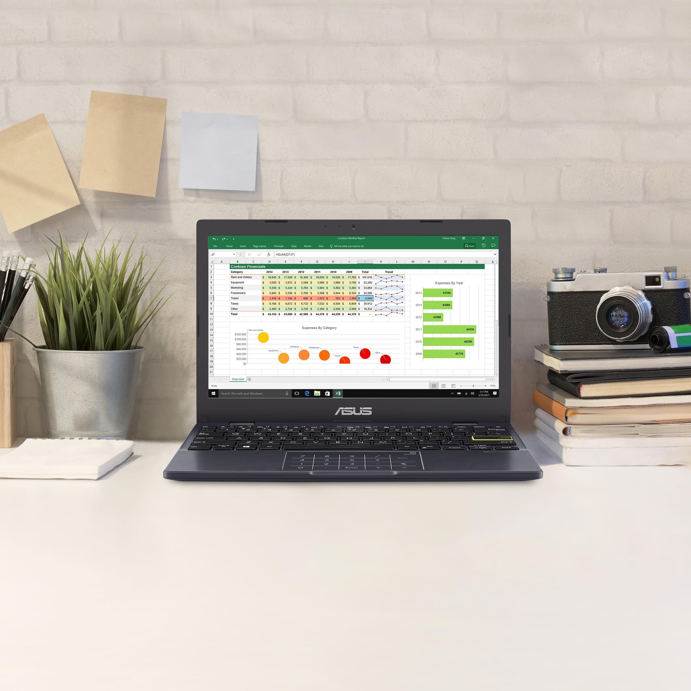 Asus Vivobook Go 14 L410 Ultra Thin Laptop, 14 Fhd Display, Intel Celeron N4020 Processor, 4Gb Ram, 64Gb Emmc, Numberpad, Window