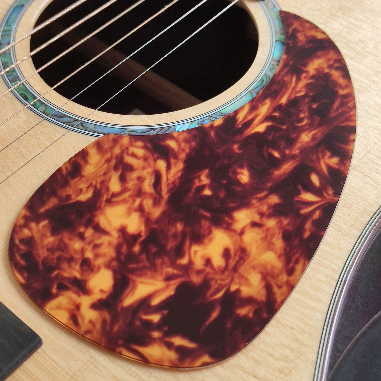 Vencetmat Acoustic Guitar Pickguard Fit For Martin Flame Red