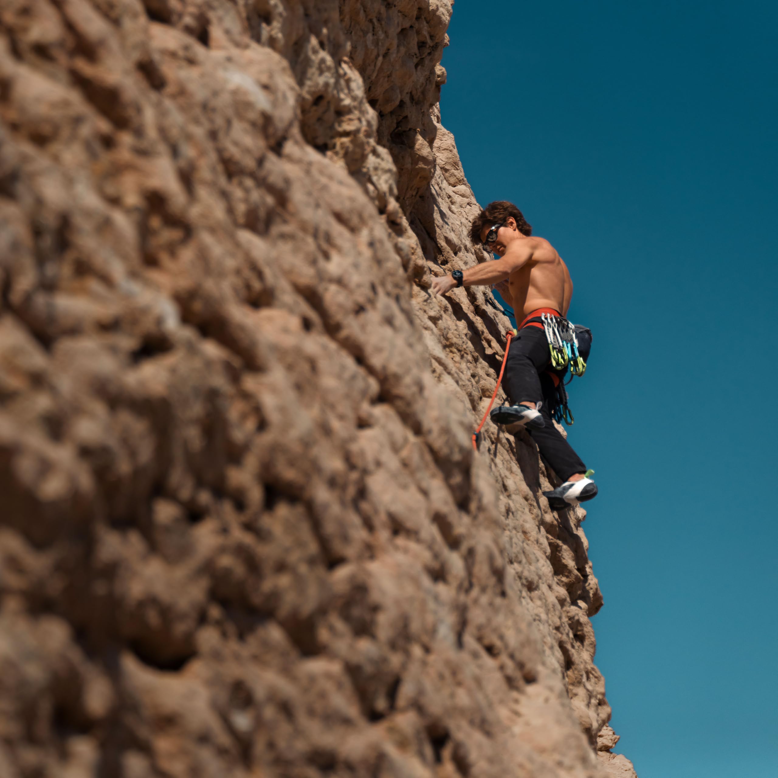 Playbetter Garmin Fenix 8 Solar Sapphire (47Mm, Carbon Gray Dlc Titanium) Multisport Gps Smartwatch Bundle - 1.4    Touchscreen,