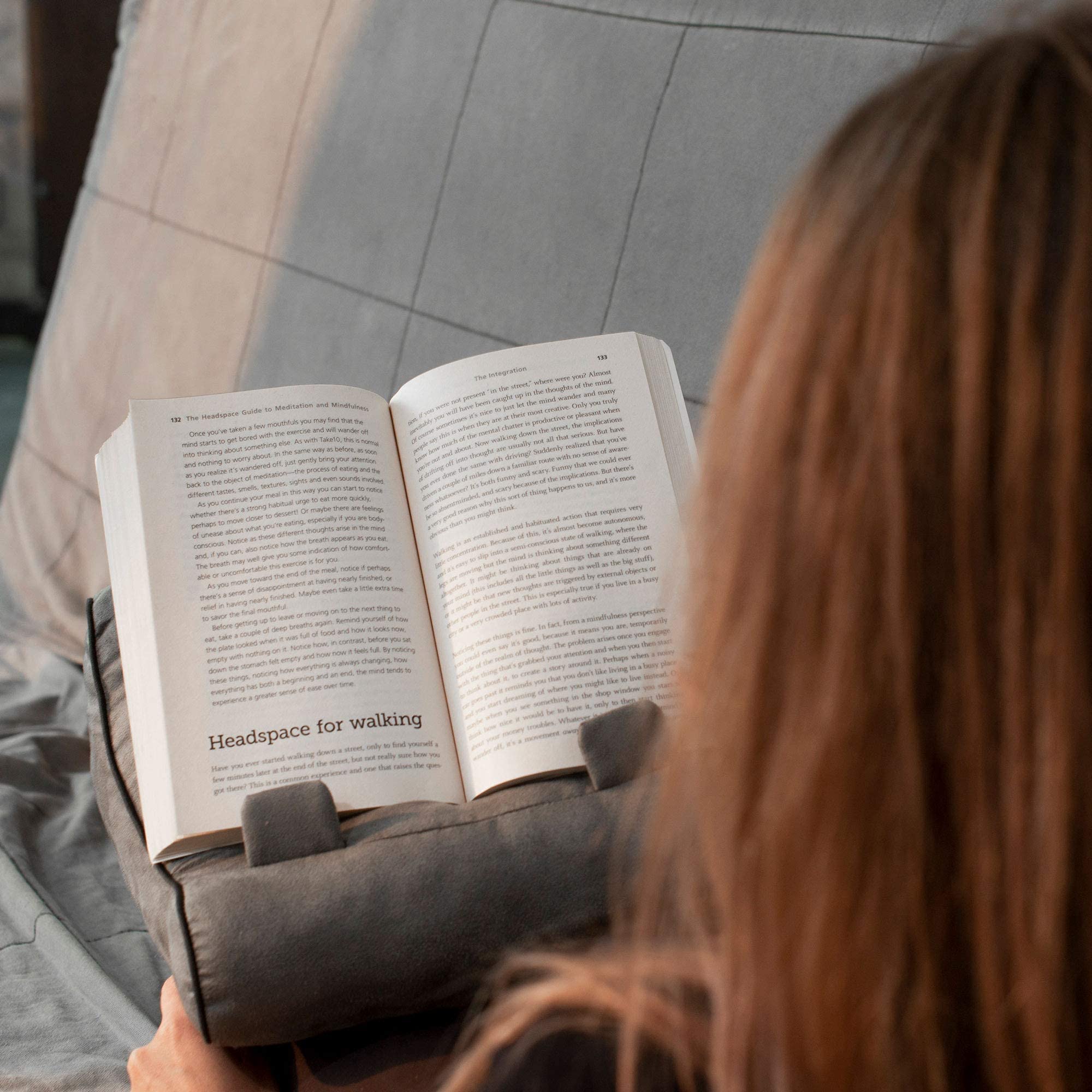 Gifts For Readers & Writers Book Couch Ipad Stand | Cushioned Tablet Stand & Book Holder| Reading Pillow For Bed Time | Tablet L