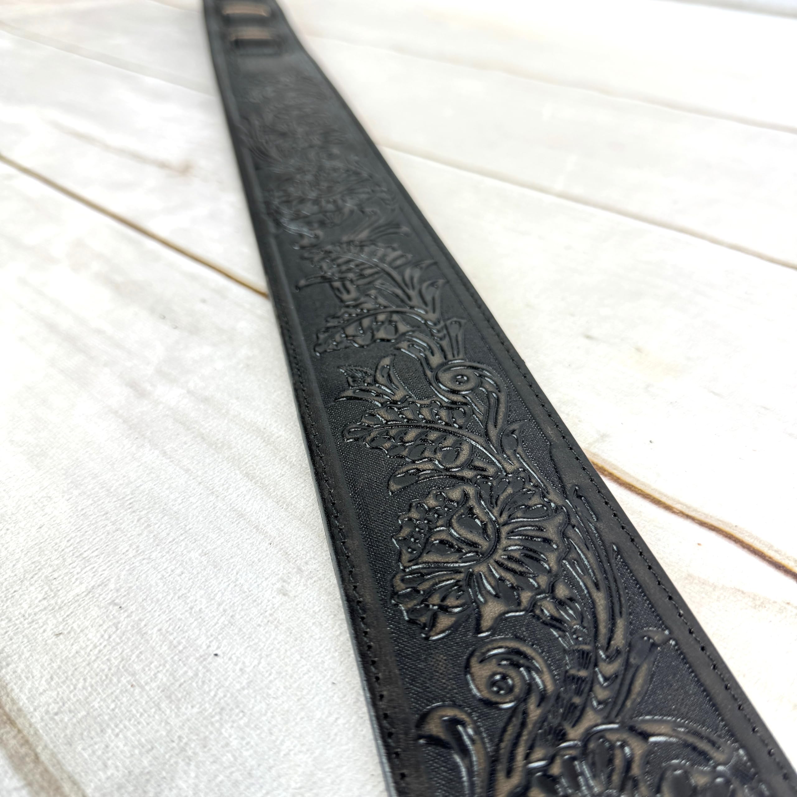 Walker & Williams Lif 02 Distressed Black Handmade Leather Padded Guitar Strap With Western Sheridan Tooling For Acoustic, Elect