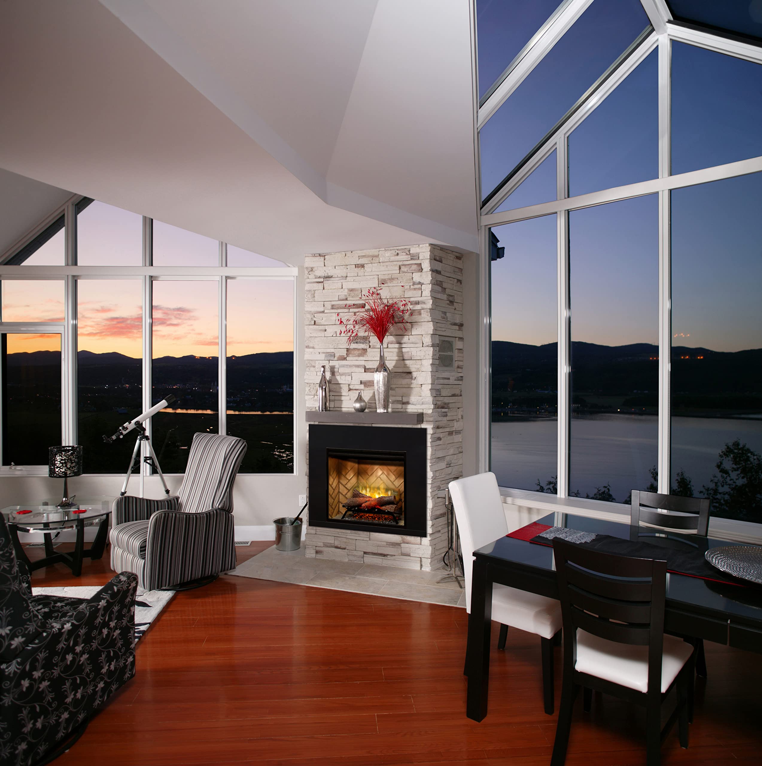 Dimplex Revillusion� 30' Built In Electric Firebox (Model: Rbf30), 4435/6739/8786 Btu, 120/208V/240 Volt, 1375/1975/2575 Watt, Black