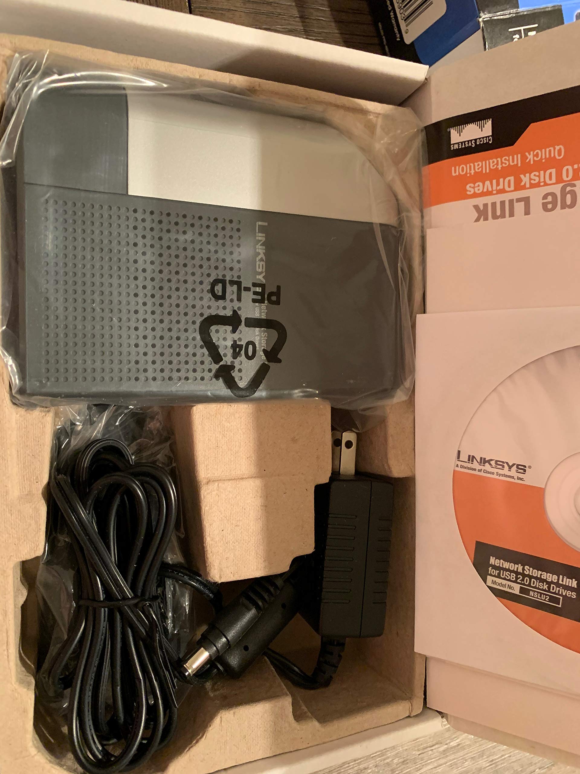 CiscoLinksys Storage Link for USB 2.0 Disk Drives NSLU2