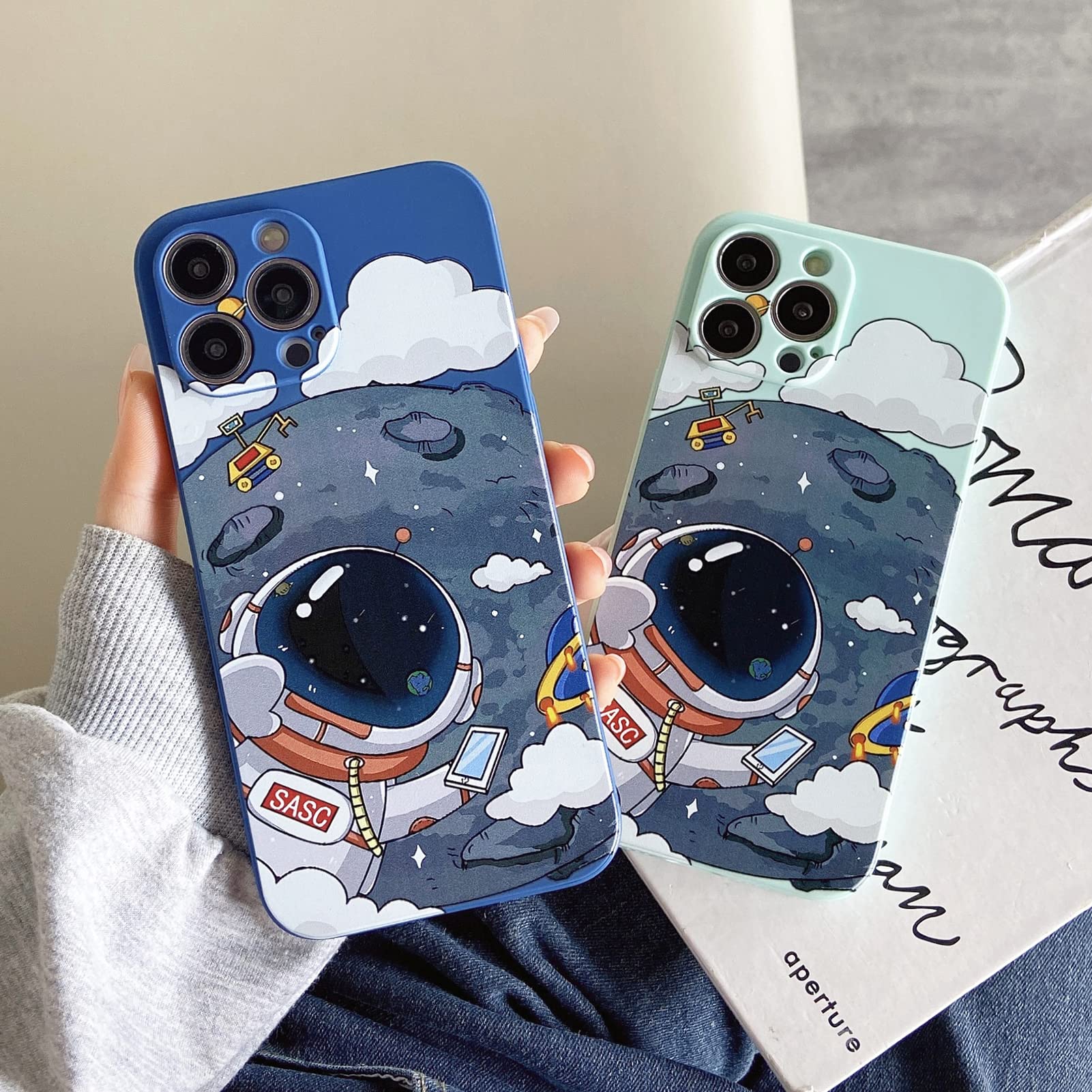 Yonds Queen For Iphone Se Case 2022 (3Rd Generation), Compatible With Iphone 7 / 8 /Se2 (2020) Cool Astronaut Planet Moon Design