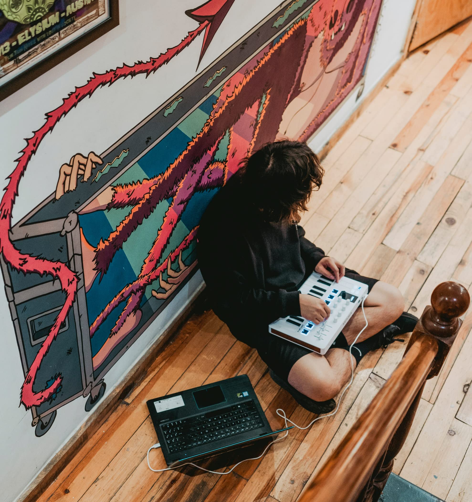 Arturia Minilab 3 - Universal Midi Controller For Music Production, With All-In-One Software Package - 25 Keys, 8 Multi-Color Pa