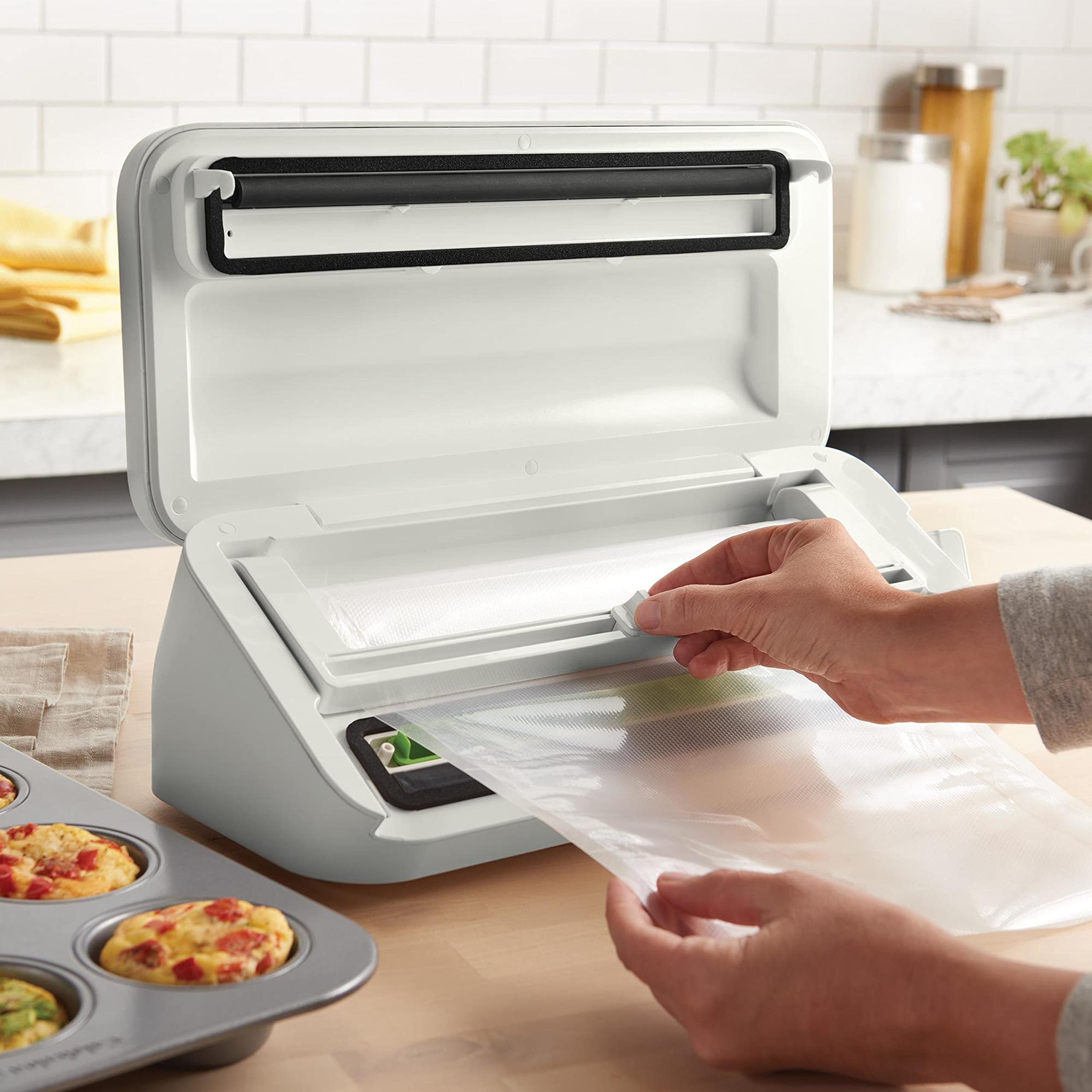 Foodsaver VS2150 Vacuum Sealing System - Thumbnail 4