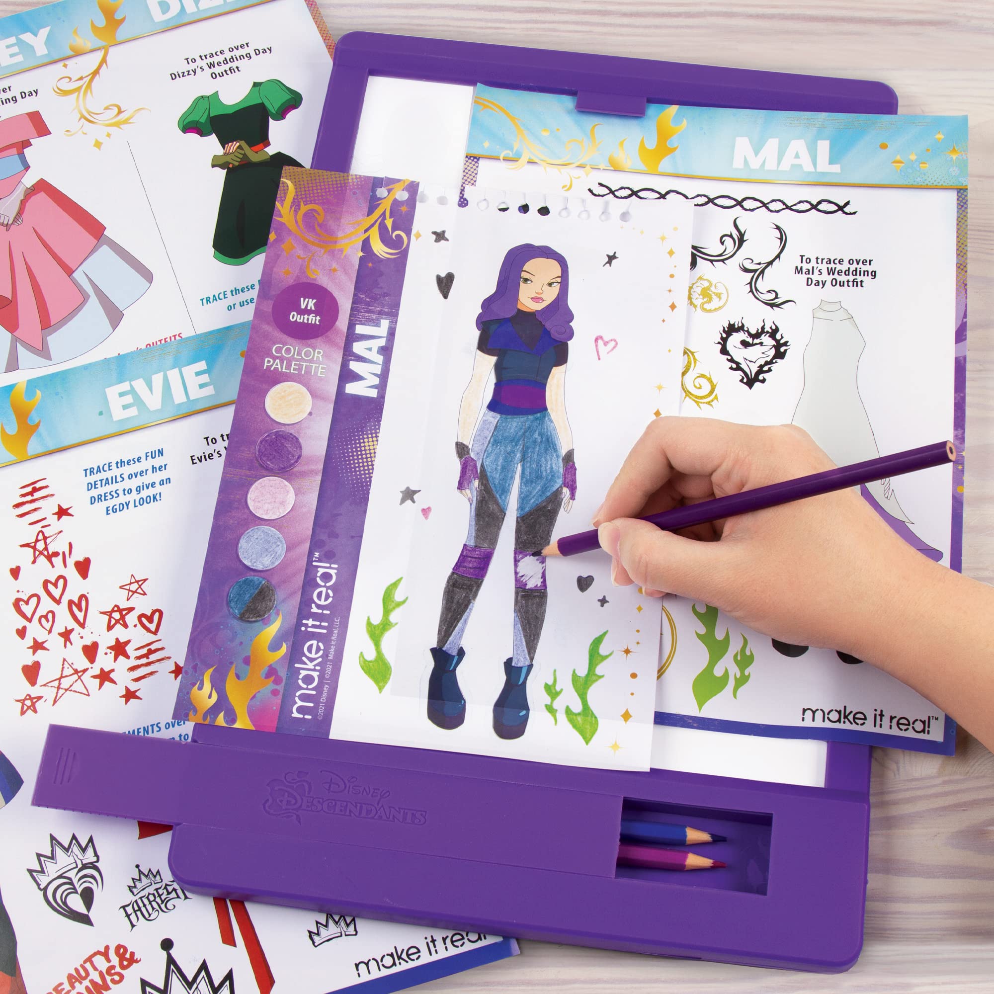 Make It Real - Disney Descendants Royal Wedding Sketchbook With Tracing Light Table. Fashion Design Tracing And Drawing Kit For