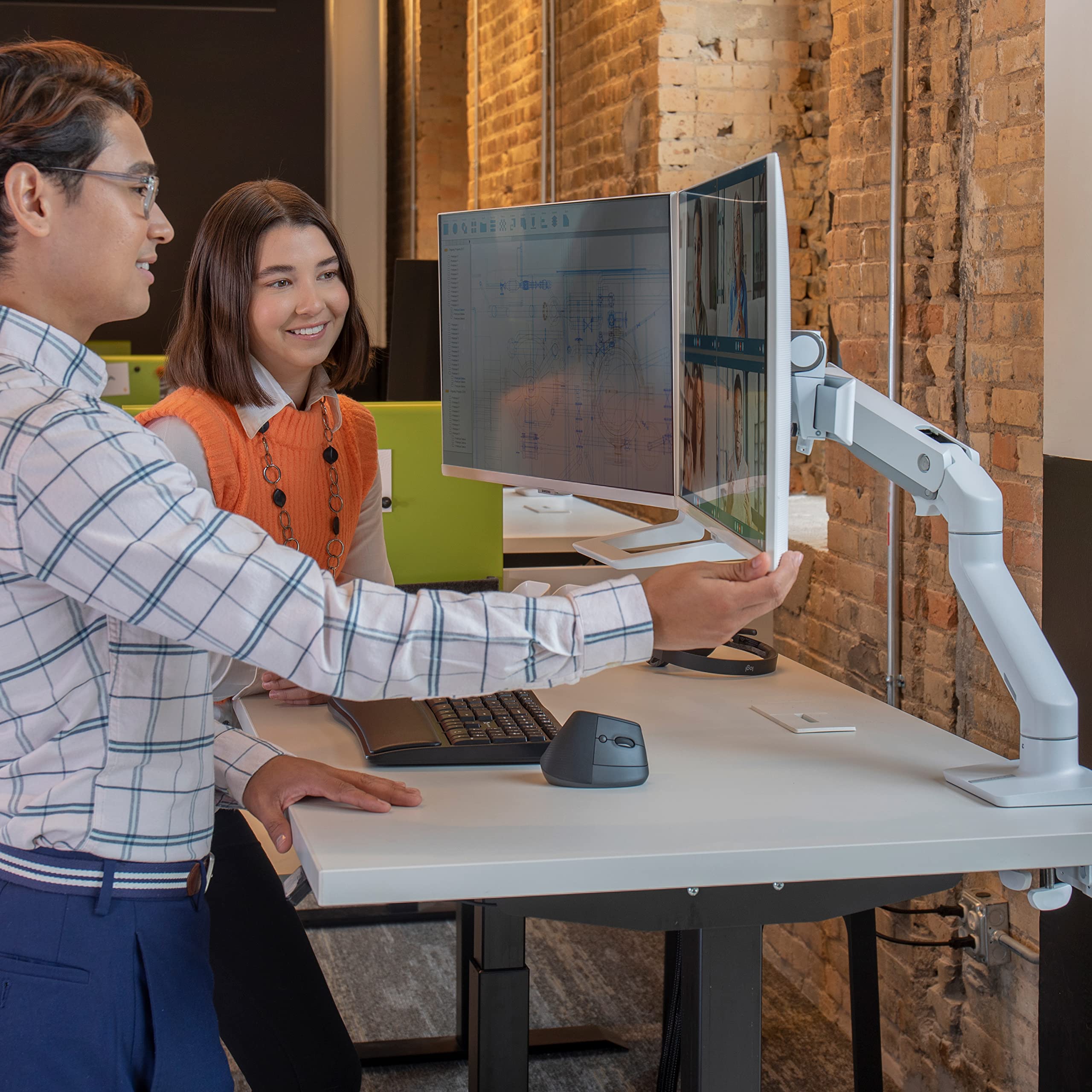 Ergotron � HX Dual Monitor Arm, VESA Desk Mount � for 2 Monitors Up to 32 Inches, 5 to 17.5 lbs Each � White
