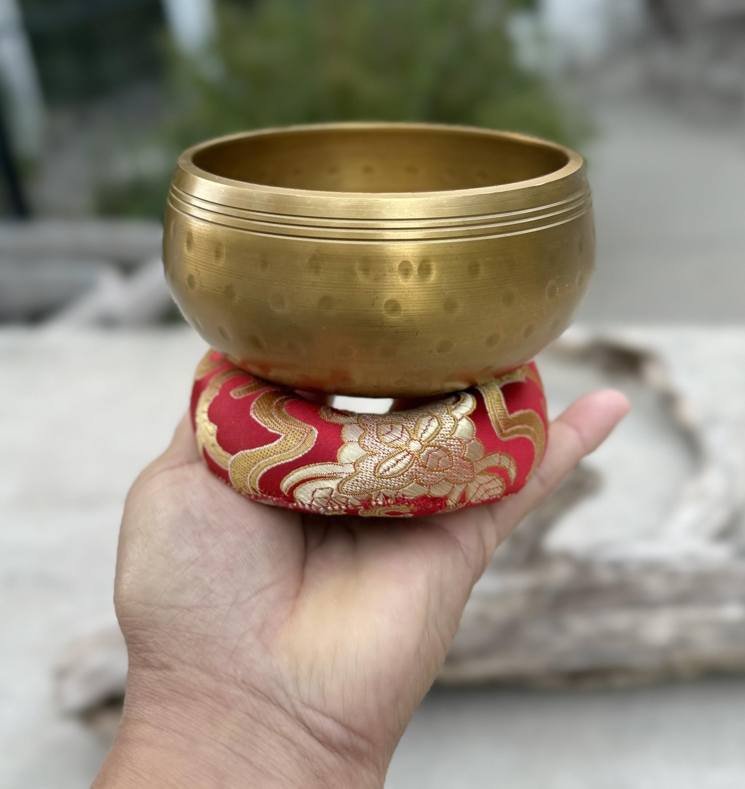 Dharmaobjects Tibetan Ring Gong Meditation Singing Bowl Mallet Cushion Set (Md)