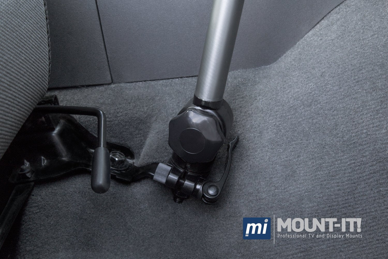 Mount It! Car Laptop Mount Notebook Tablet Holder for Commercial Vehicles, Trucks Fits iPad and Other Tablet Computers, Heavy Duty Design with Full Motion Tray, Extendable Arms, Lockable Arm