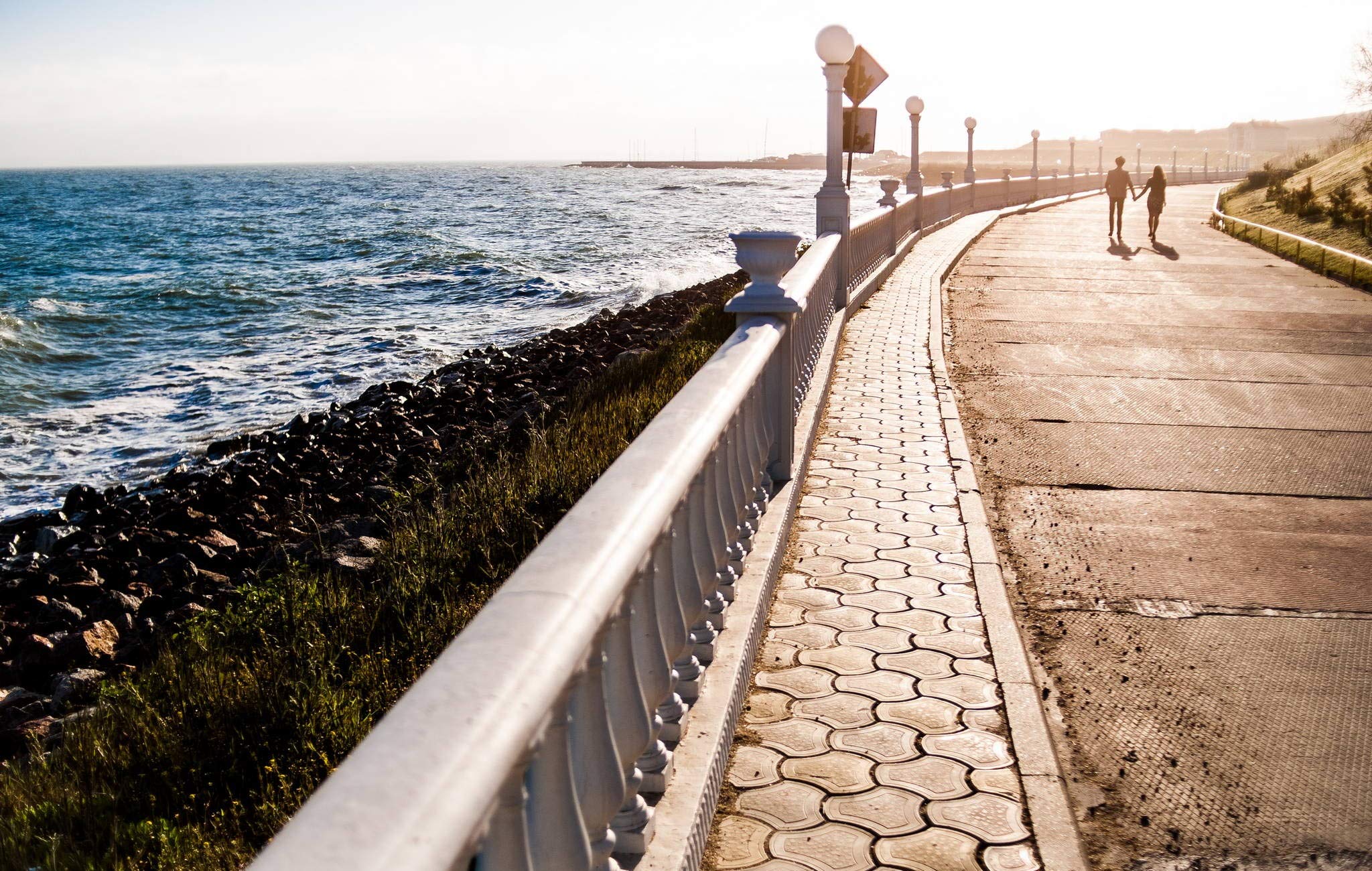 Yongnuo Yn35Mm F2 Lens 1:2 Af/Mf Wide-Angle Fixed/Prime Auto Focus Lens For Canon Ef Mount Eos Camera