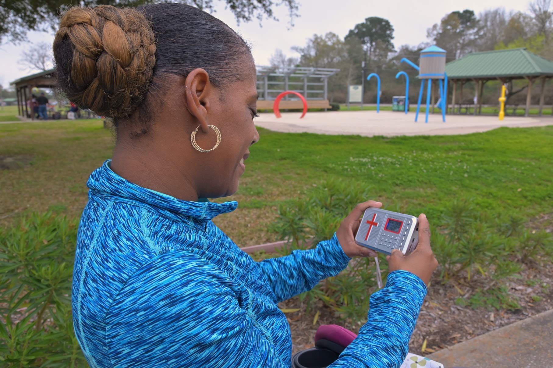 Daily Meditation ESV Dramatized Audio Bible Player - Portable Talking Bible with Charger & Earphones, English Standard Version, White