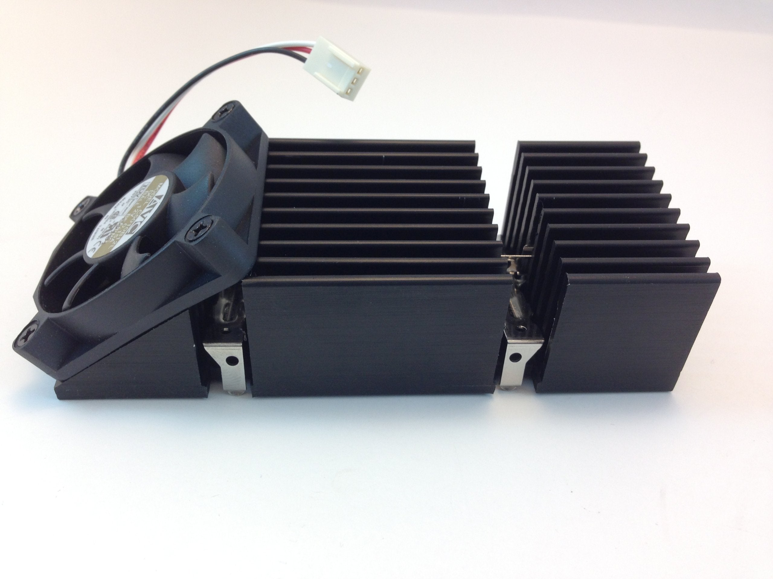 Avc Cooling Fan W/Heatsink, 50Mm Sq 130Mm X 40Mm X 50Mm Overall, Tx3 3Pin Connector