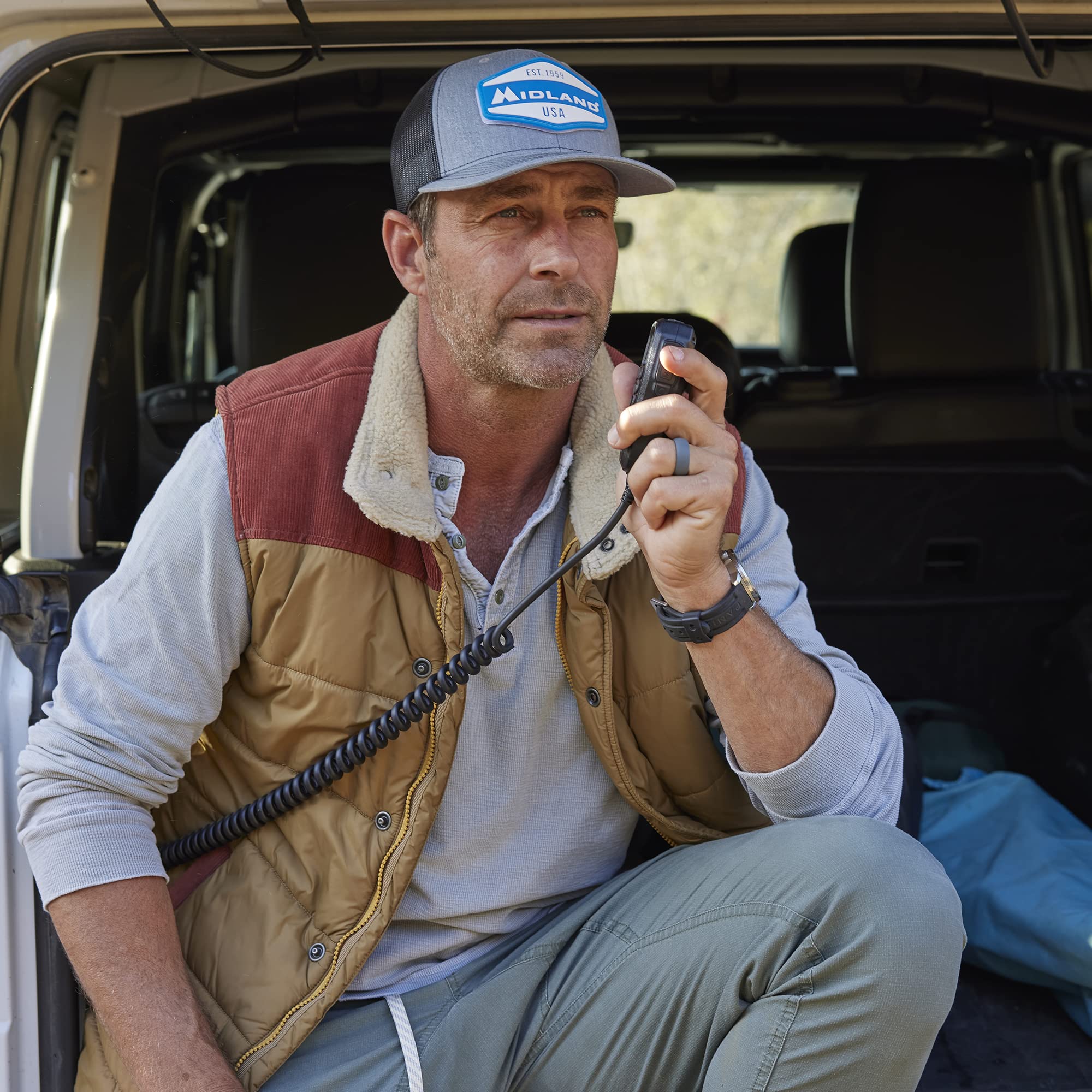 Midland Mxt575 Gmrs Mobile Radio, Integrated Control Mic   External Magnetic Mount   50 Watt Two Way Radio With Noaa Weather Scan And Alert   For Farms, Ranches, Overlanding   Repeater Capable