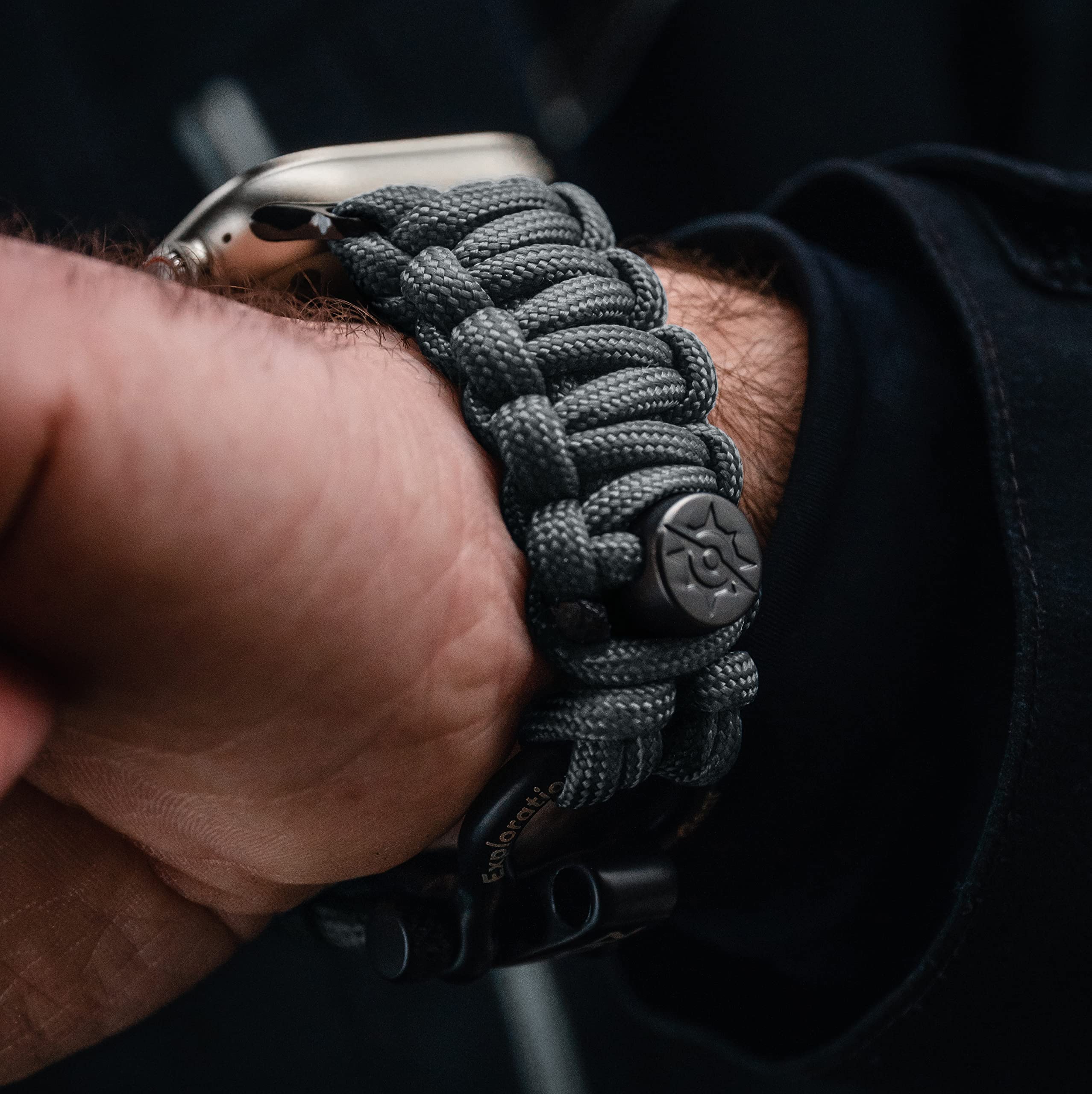 Kordiz Survivor - Paracord Apple Watch Band Compatible With Apple Watch Series 8/7/6/5/4/3/2/1/Se & Ultra - 42Mm 44Mm 45Mm 49Mm