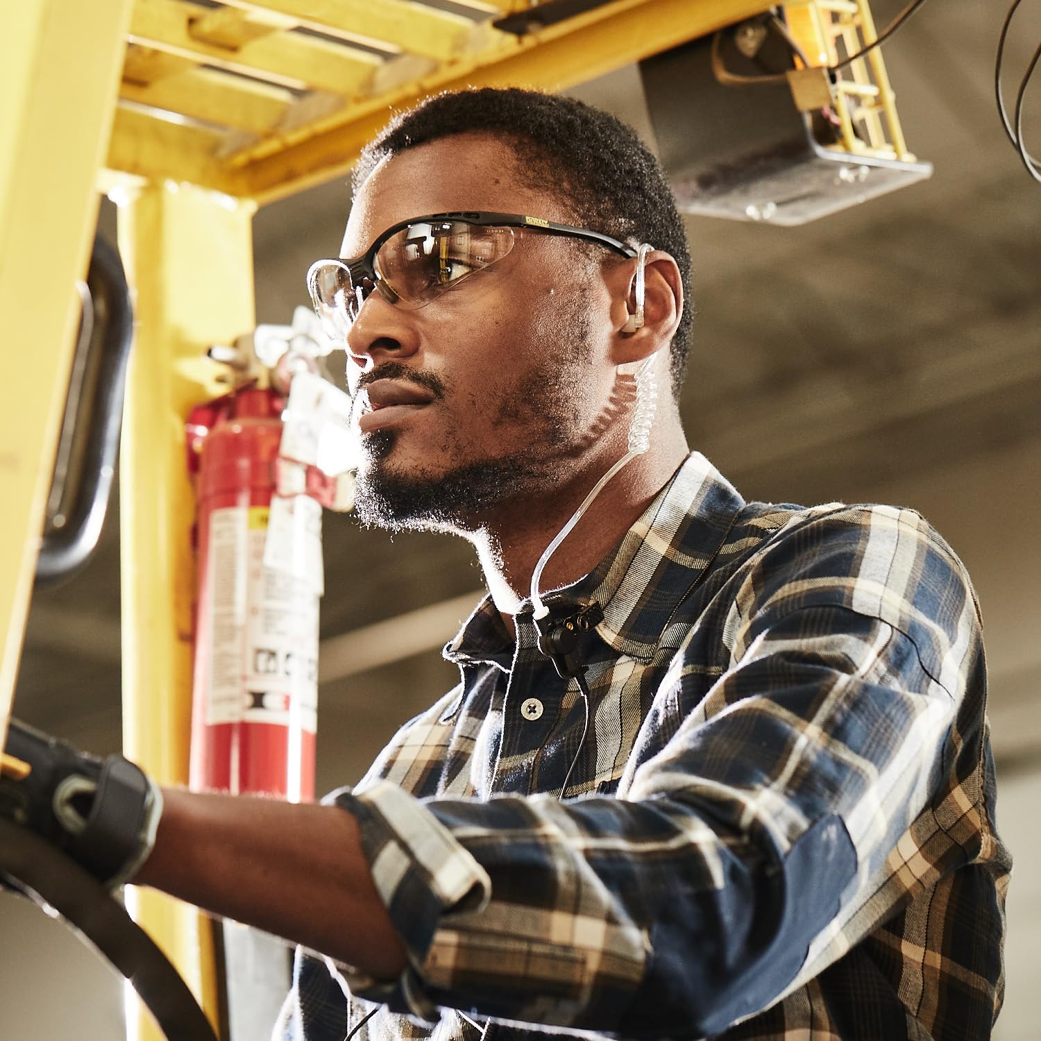 Dewalt Dxfrssv1 Headset For Dxfrs300 And Dxfrs800 Walkie Talkie Two Way Radios, 2.5Mm Earphone Jack