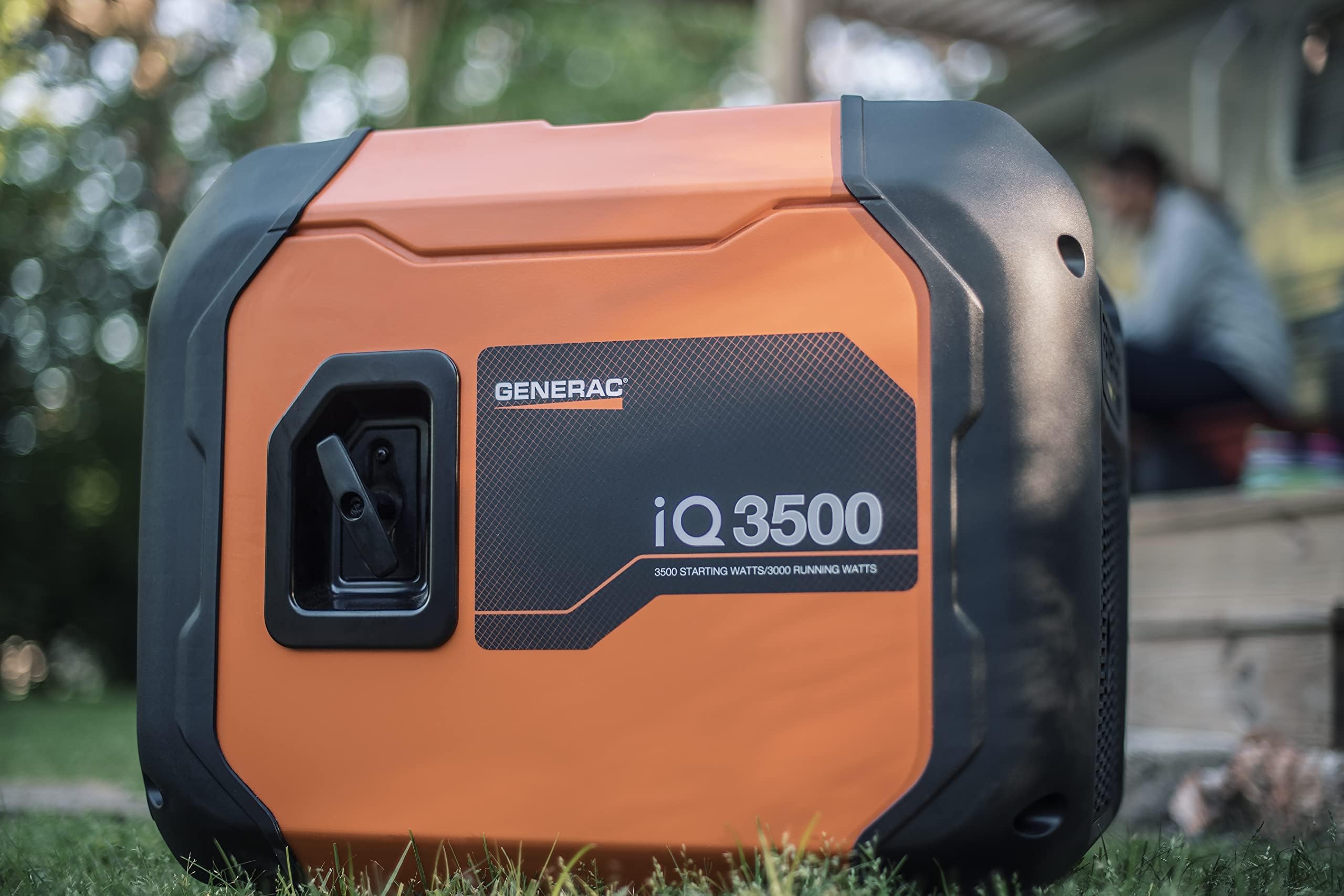 Generac 7127 Iq3500 3,500 Watt Gas Powered Portable Inverter Generator   Durable, Lightweight Design With Parallel Capability