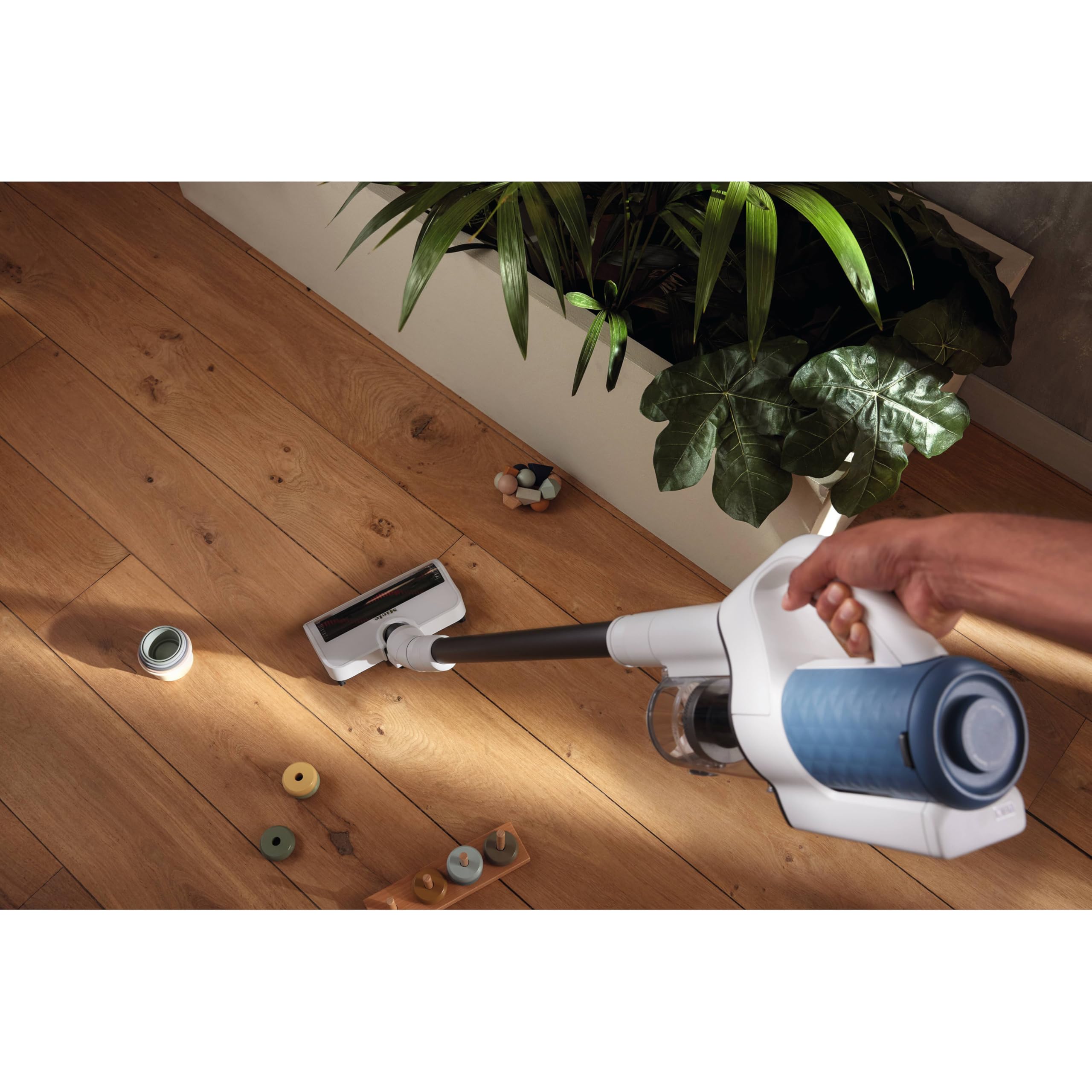 Miele Duoflex Vacuum Cleaner, Cordless And Bagless Multi Use Flexible Stick Vacuum With Attachable Multifloor Brush, In Brillian