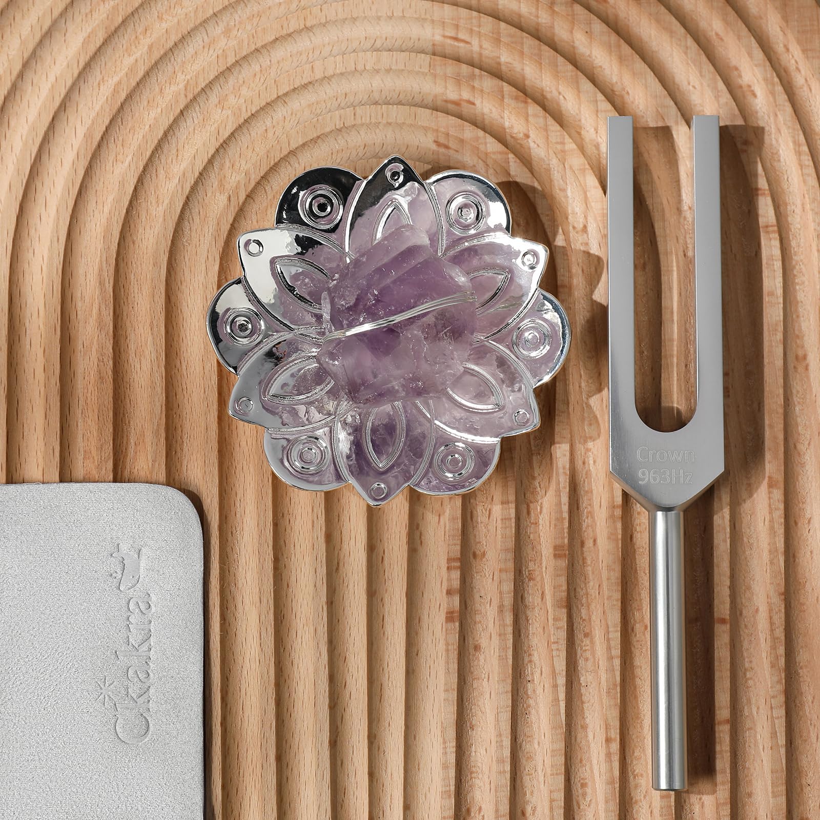 Ckakra Tuning Fork Kit,Solfeggio Energy Tuners,Sound Healing Crystal Kit,Meditation Accessories,Stress Relief Gifts Box,Shiny Si