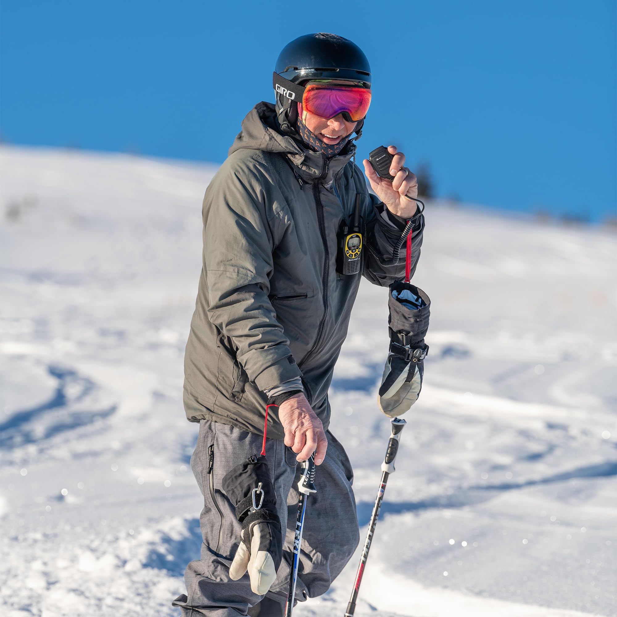 Midland Avph10 Handheld/Wearable Speaker Microphone With Push To Talk For Gmrs Radios (2 Pack)