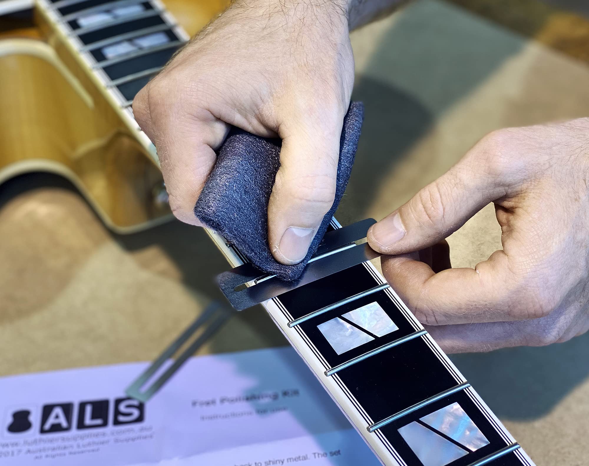 Als Fret Polishing Kit For Guitar   Includes Instructions