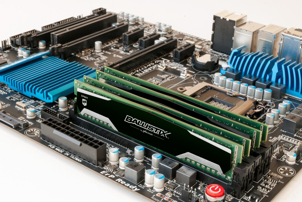 Ballistix Sport 4Gb Single Ddr3 1600 Mt/S (Pc3 12800) Udimm 240 Pin Memory   Bls4G3D1609Ds1S00