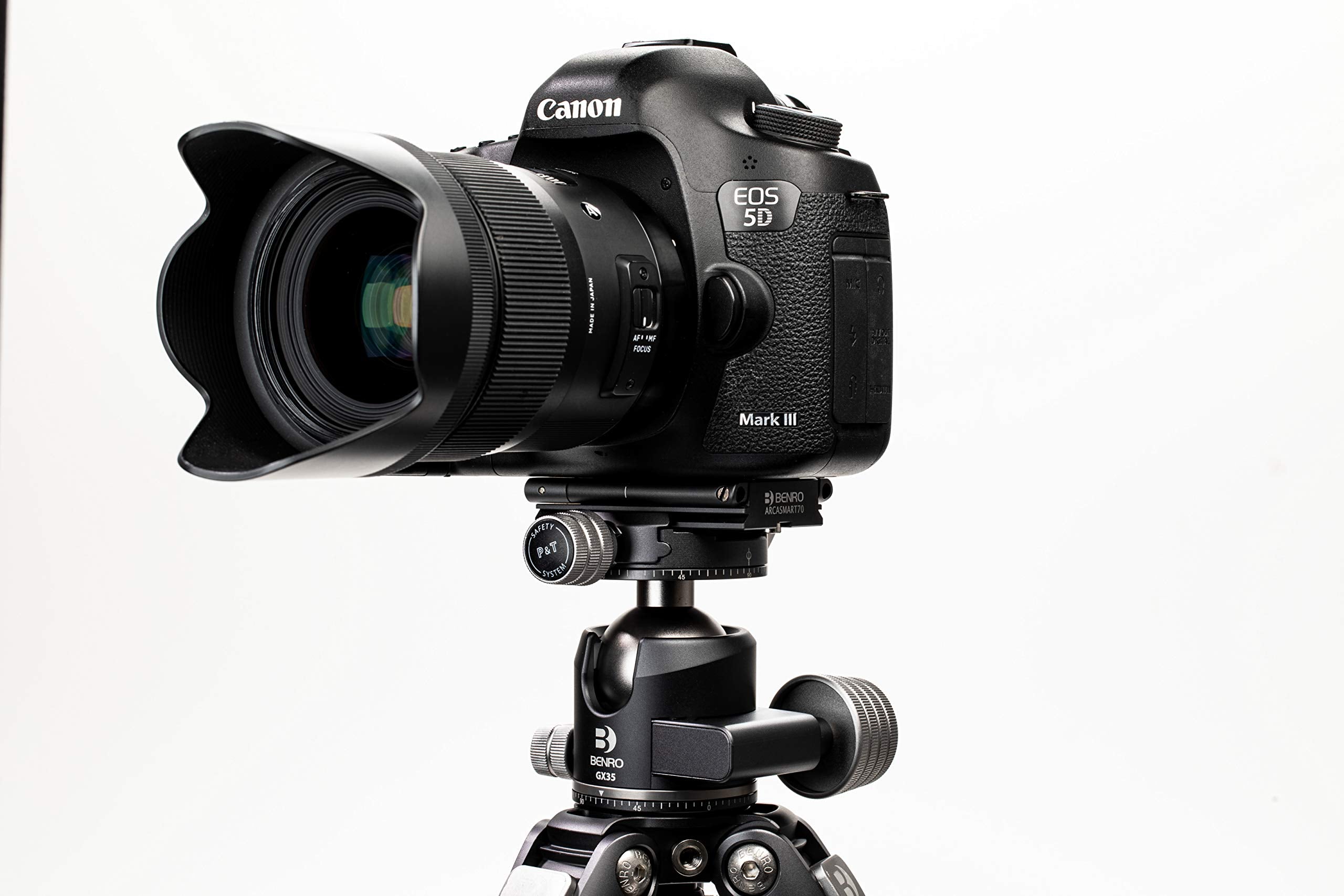 Benro Arcasmart 70Mm Arca-Swis Plate And Smartphone Adapter For Ballheads, Gimbals And 3-Way Tripod Heads