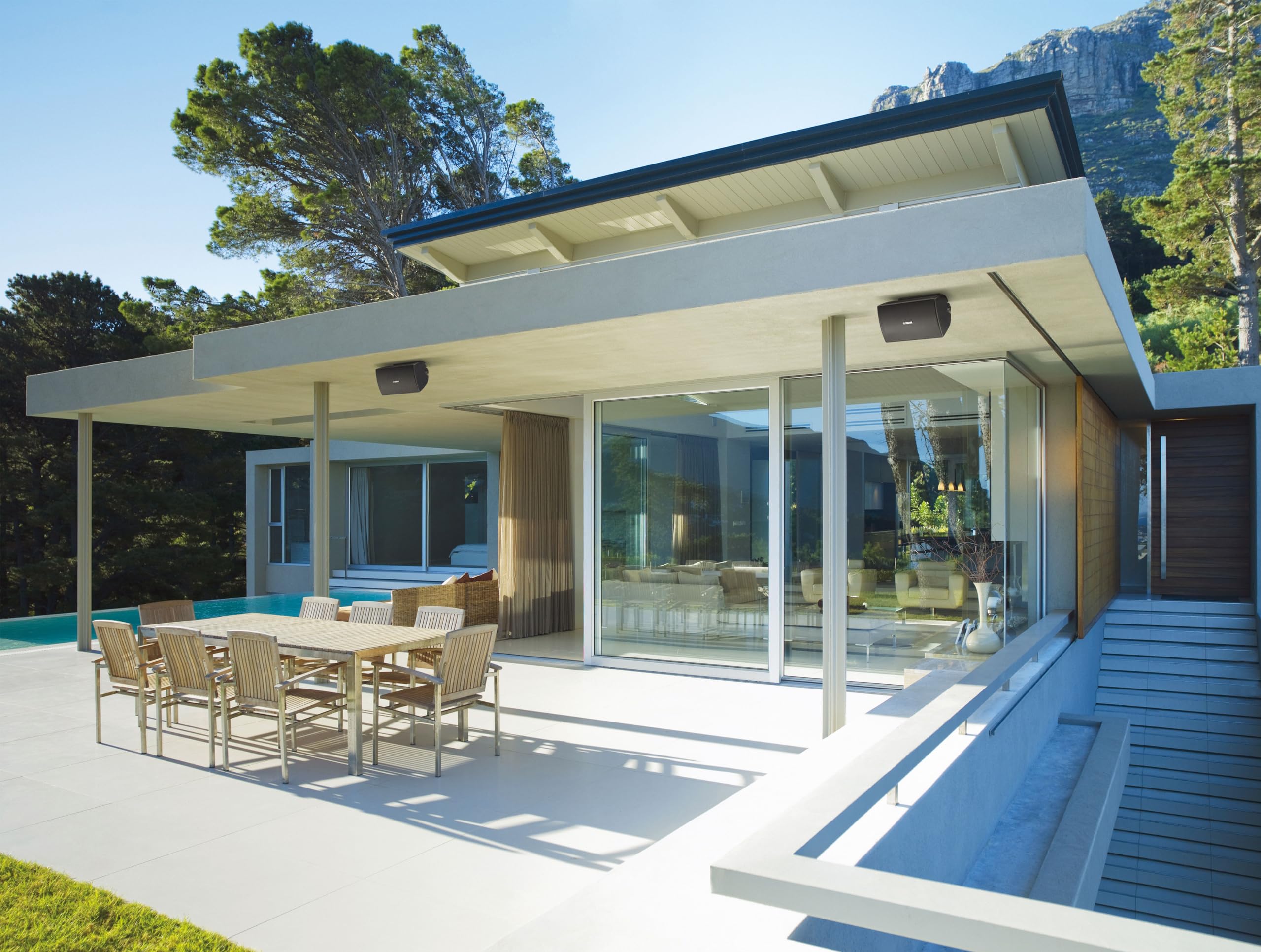 Yamaha Ns-Aw294Wh Indoor/Outdoor 2-Way Speakers (White,2)