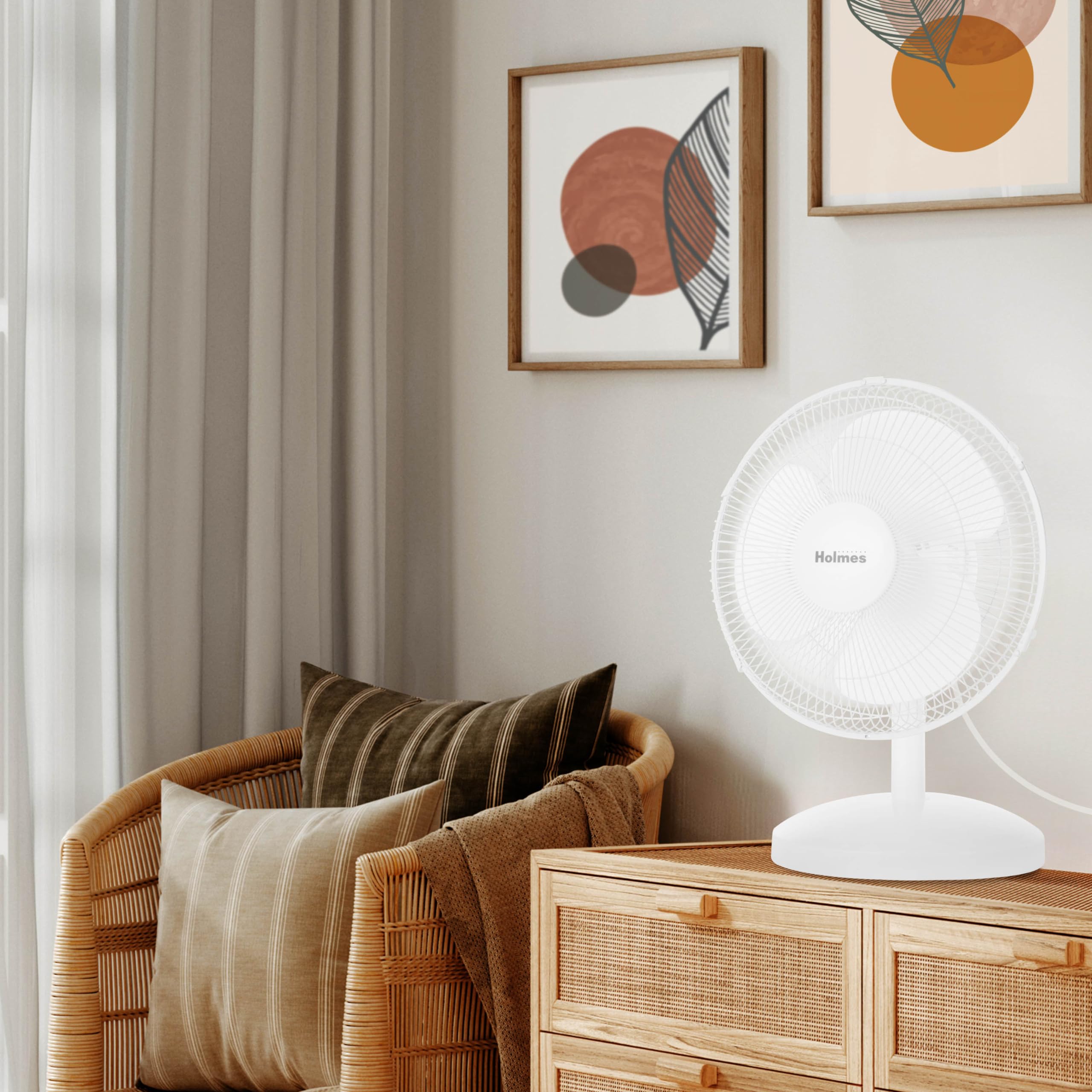 Holmes 12'' Table Fan, 75 Oscillation, 3 Speeds, 15 Adjustable Head Tilt, Ideal For Home, Bedroom Or Office, White