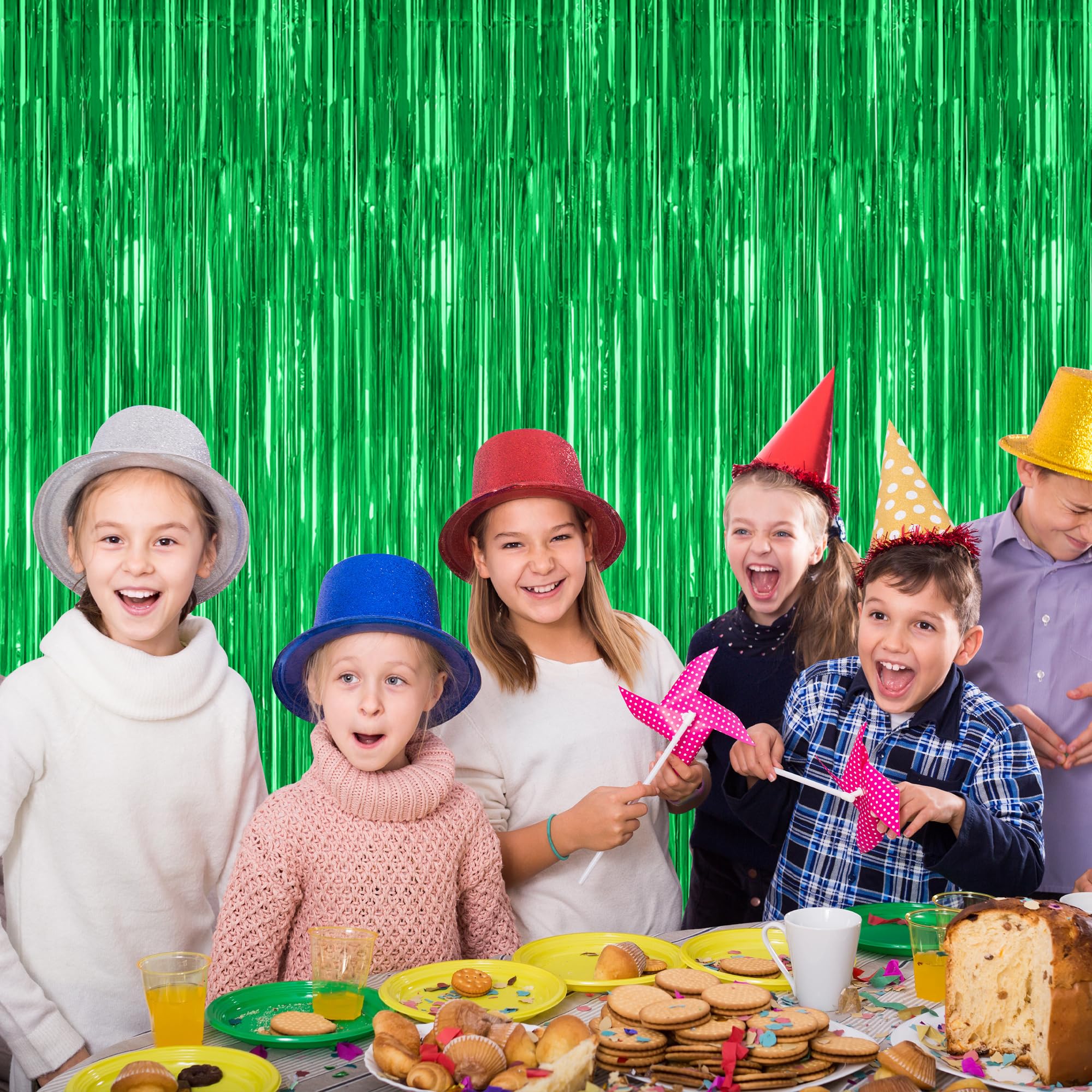 4 Pack Green Streamers, 3.28 Ft X 7.05 Ft Birthday Tinsel Backdrop, Metallic Green Foil Fringe Curtains Photo Booth Backdrop, Gr