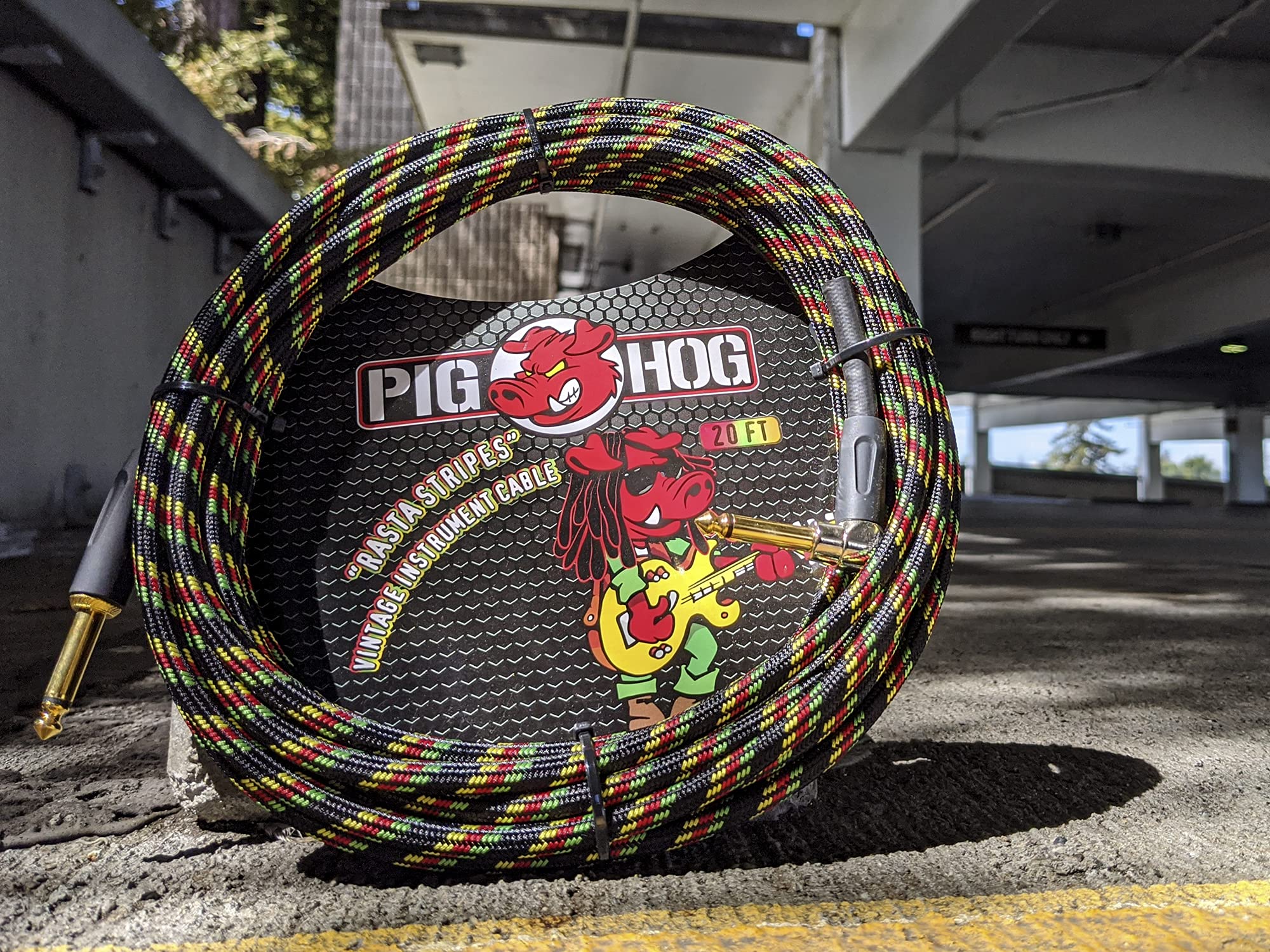Pig Hog ''Rasta Stripes'' Woven Jacket Tour Grade Instrument Cable, 20-foot Right Angle