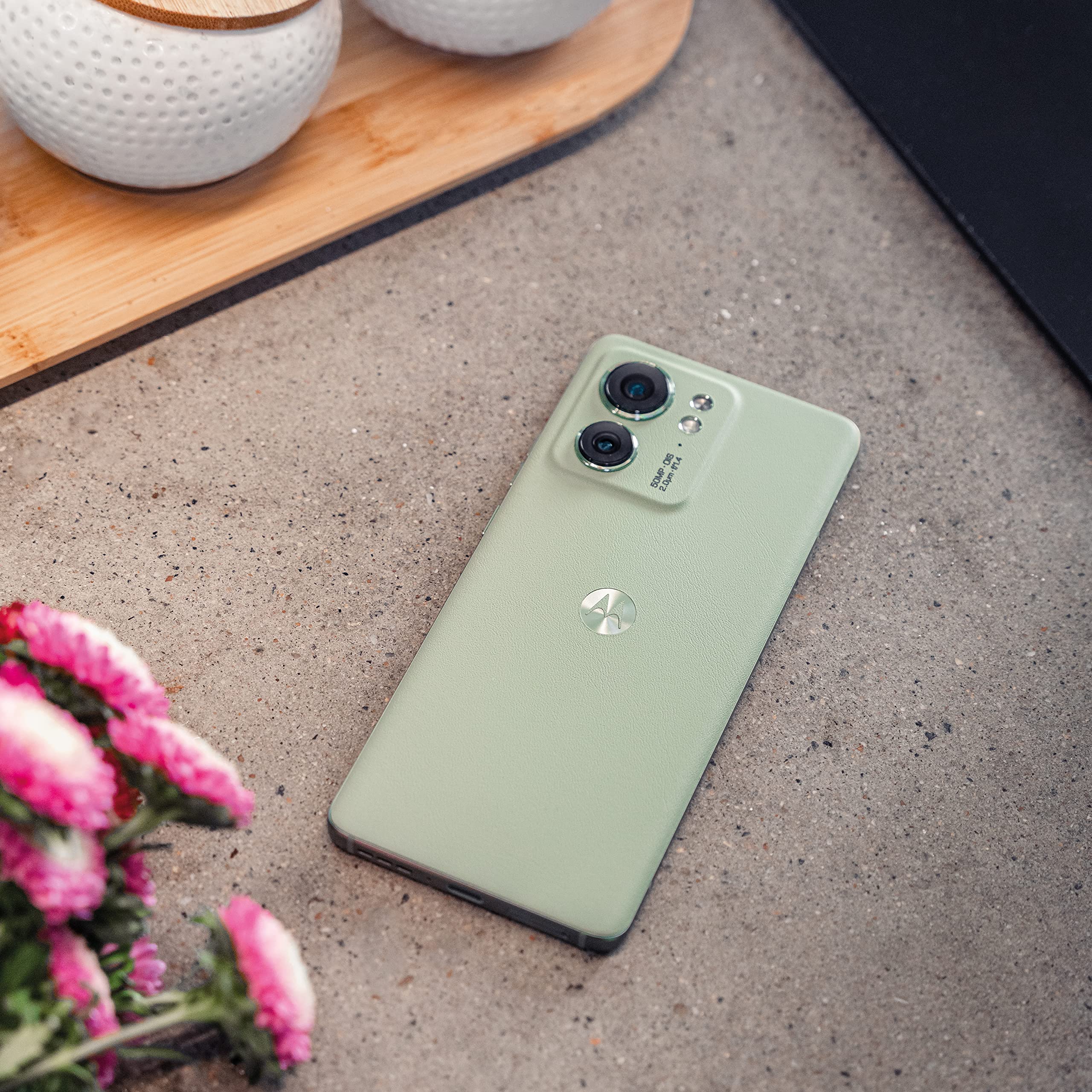 Motorola Edge 40 5G (Nebula Green) Dual Sim (Nano, Esim) 256Gb Storage + 8Gb Ram Gsm Unlocked Android Smartphone   International